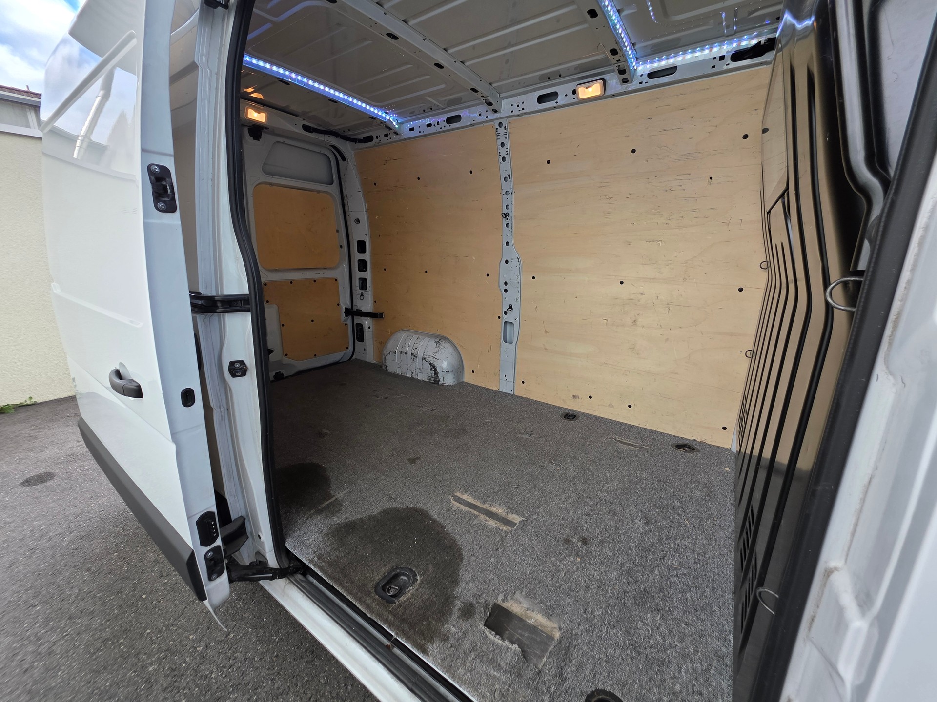 RENAULT Master T35 2.3dCi 135 L2H2-image-6