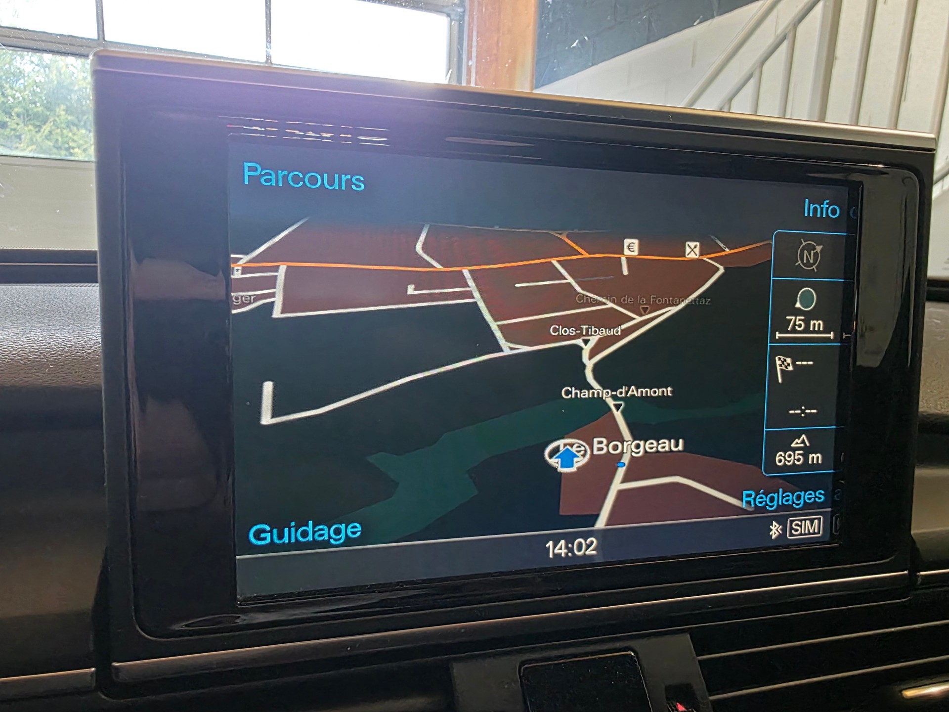 AUDI A6 Limousine 2.0 TDI-image-18