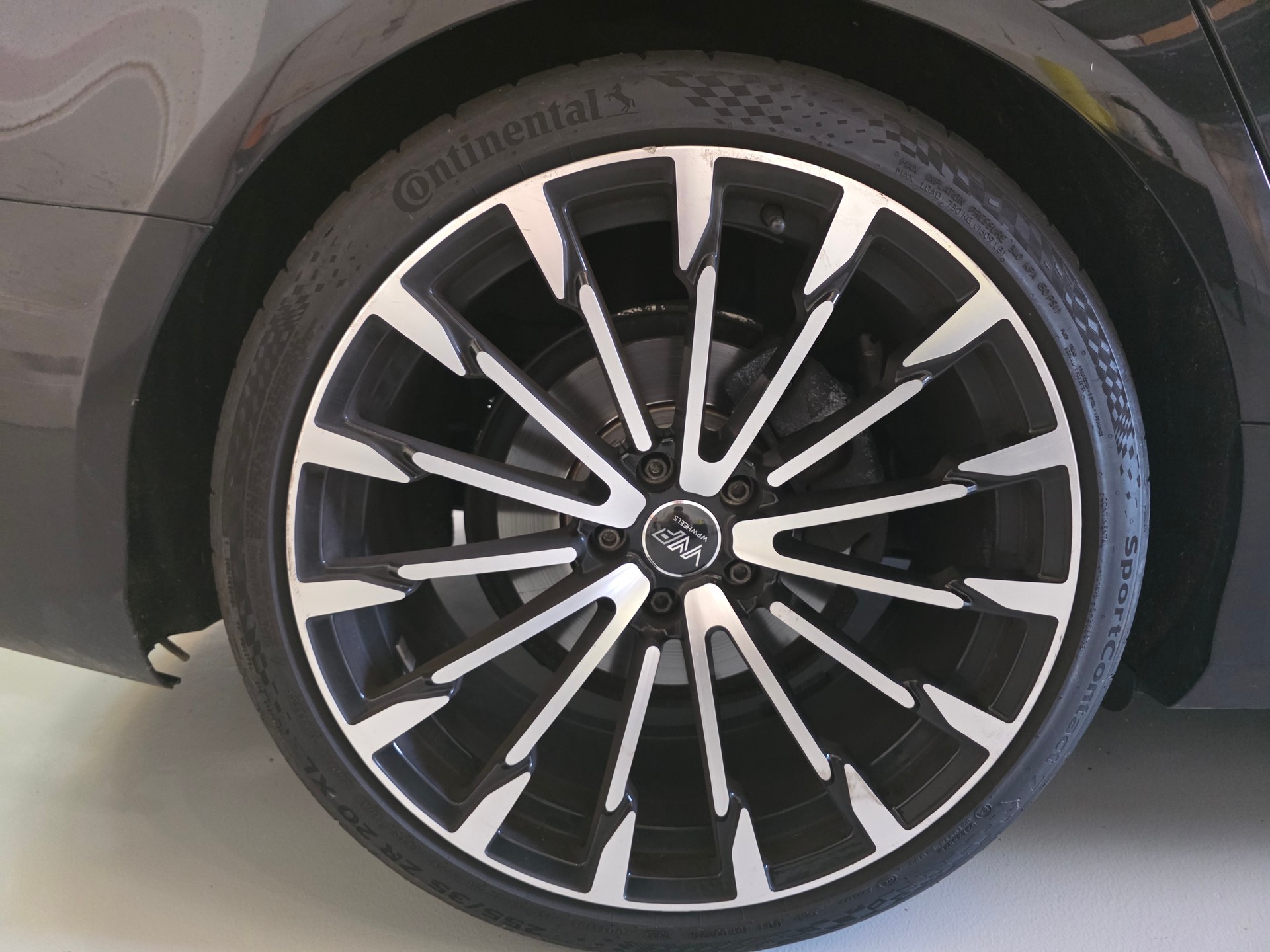 AUDI A6 Limousine 2.0 TDI-image-30