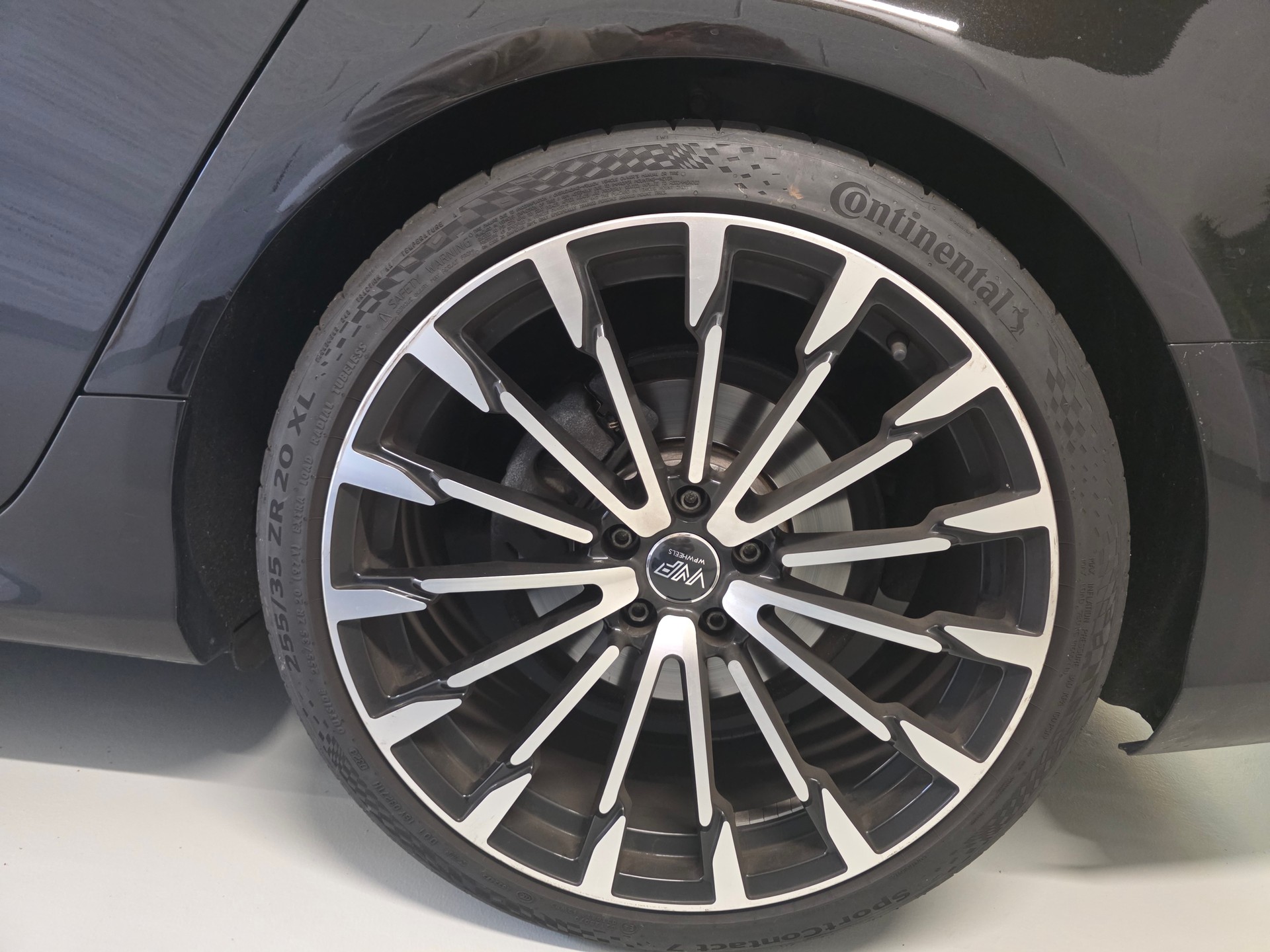 AUDI A6 Limousine 2.0 TDI-image-31