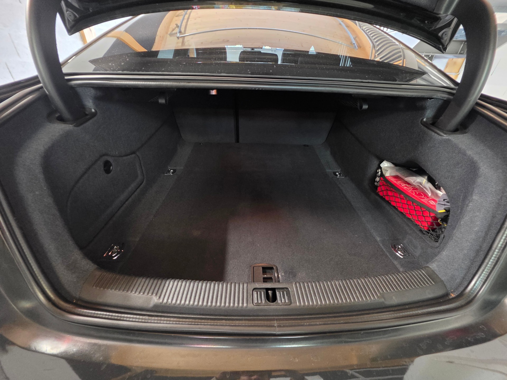 AUDI A6 Limousine 2.0 TDI-image-26