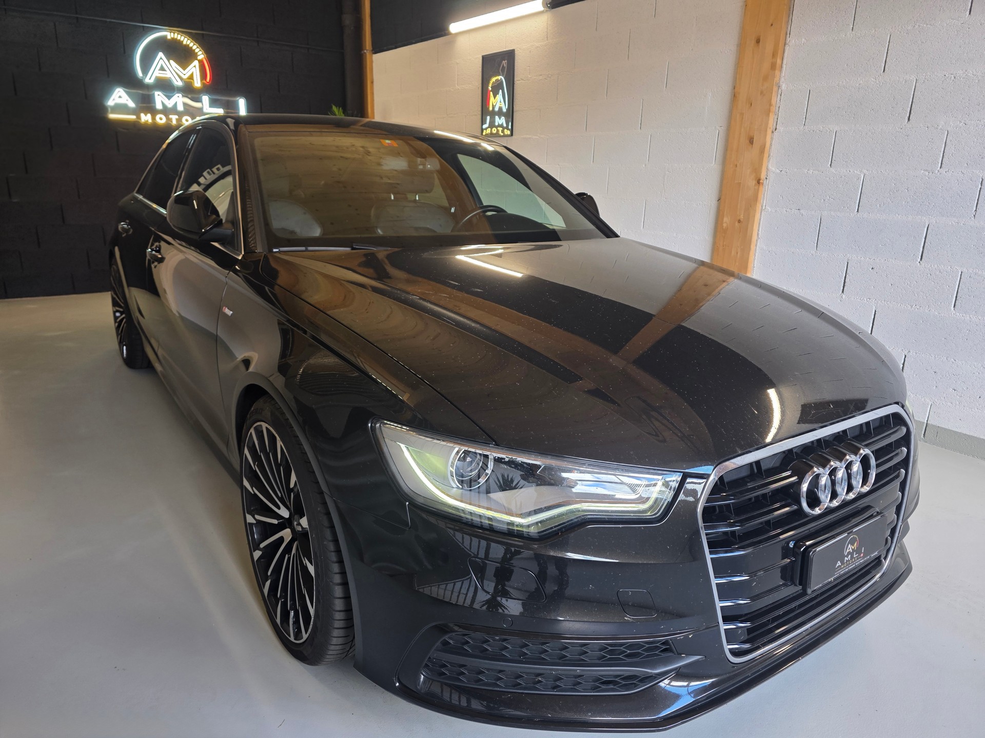 AUDI A6 Limousine 2.0 TDI-image-0