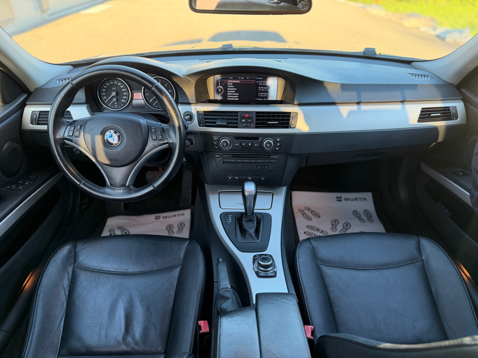 BMW 325i x-Drive Steptronic-image-6