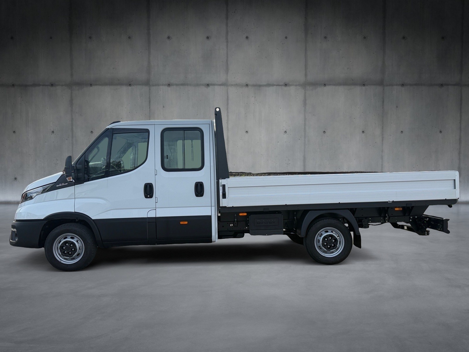 IVECO 35S16HA8D-image-1
