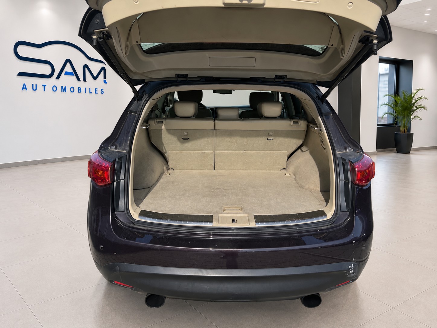 INFINITI QX70 3.0d S Premium AWD Automatic-image-5
