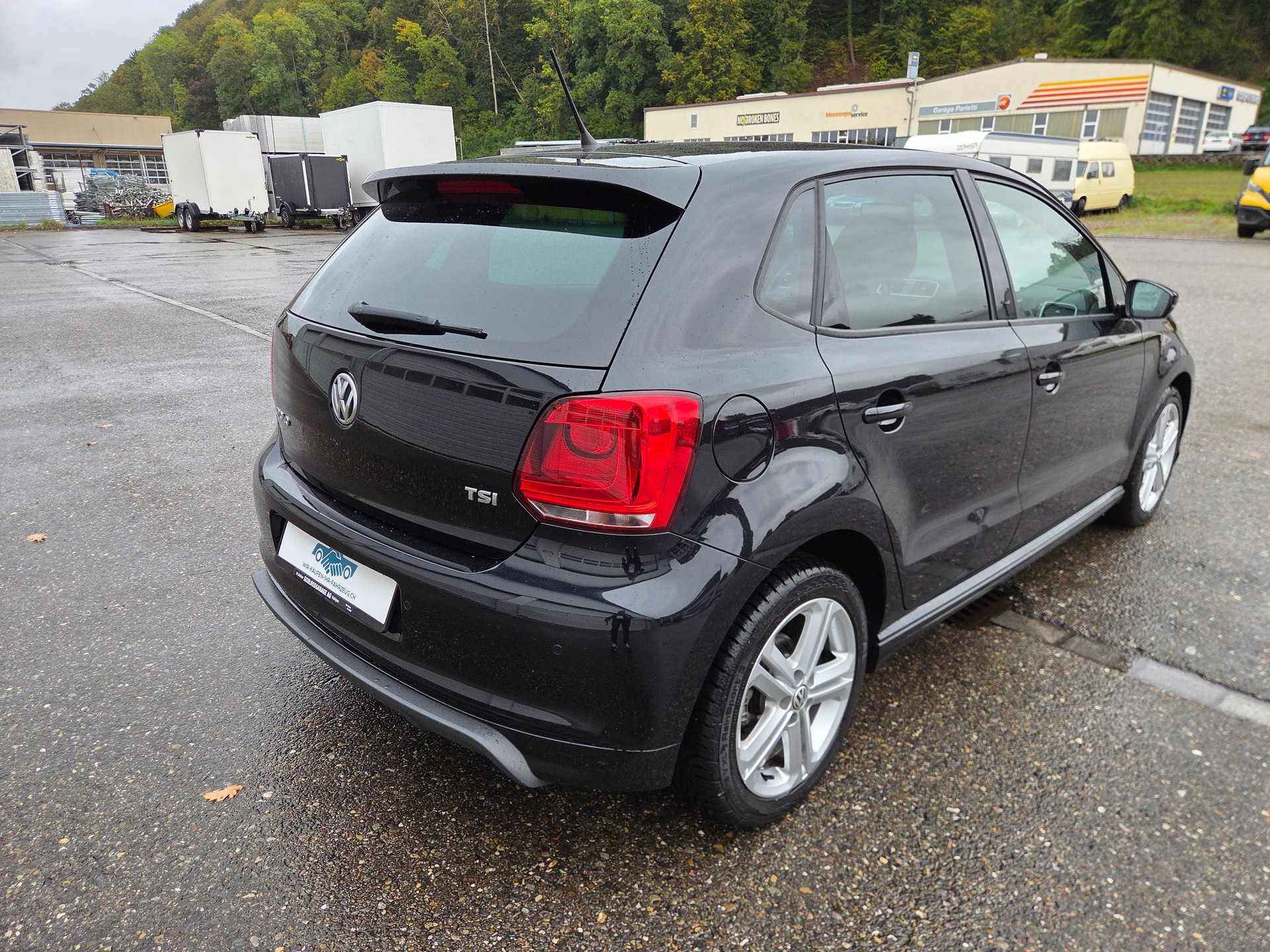 VW Polo 1.2 TSI R-Line Design-image-3