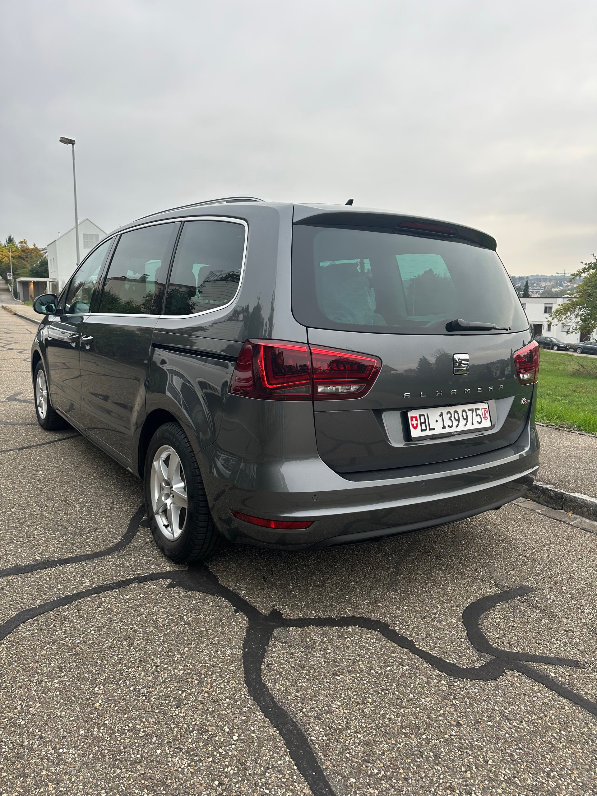 SEAT 1.4 TSI Hola FR DSG S/S-image-3