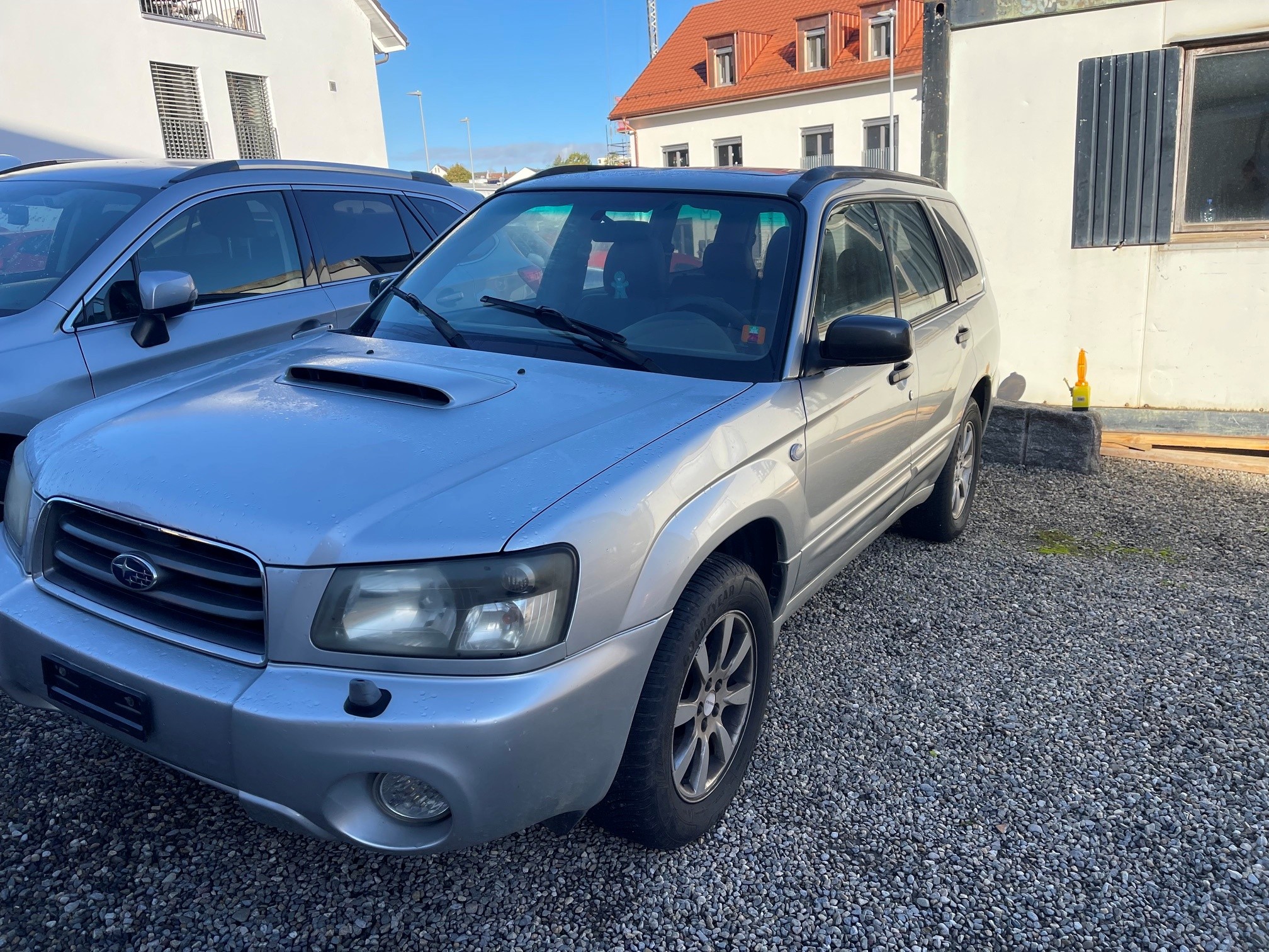 Car photo