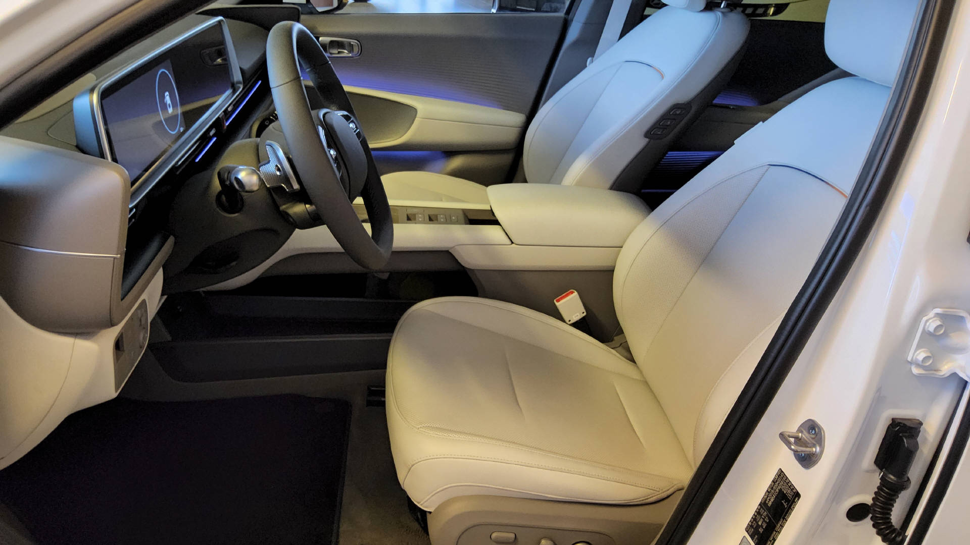 HYUNDAI Ioniq 6 Launch Edition 4WD-image-15