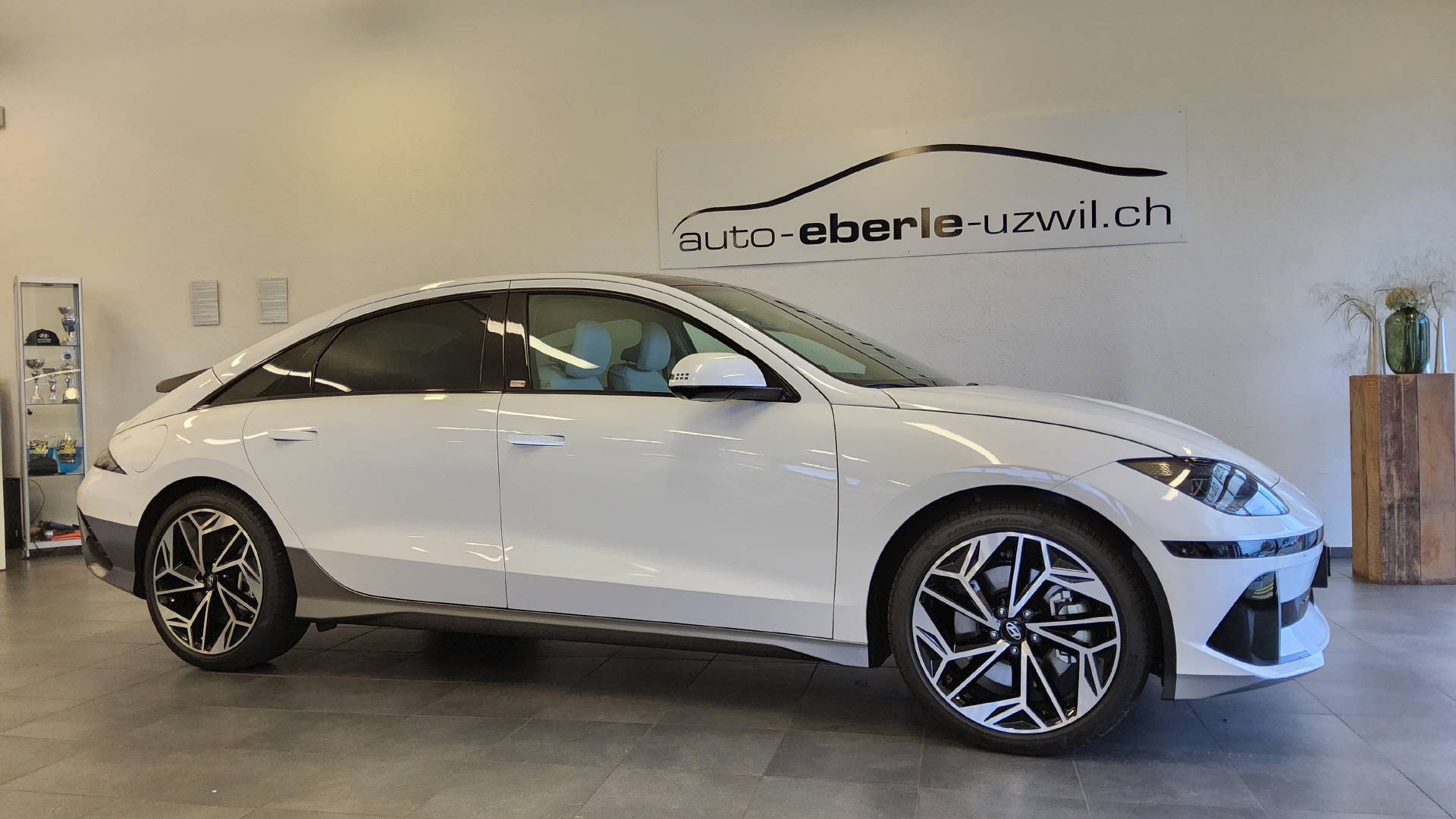 HYUNDAI Ioniq 6 Launch Edition 4WD-image-4