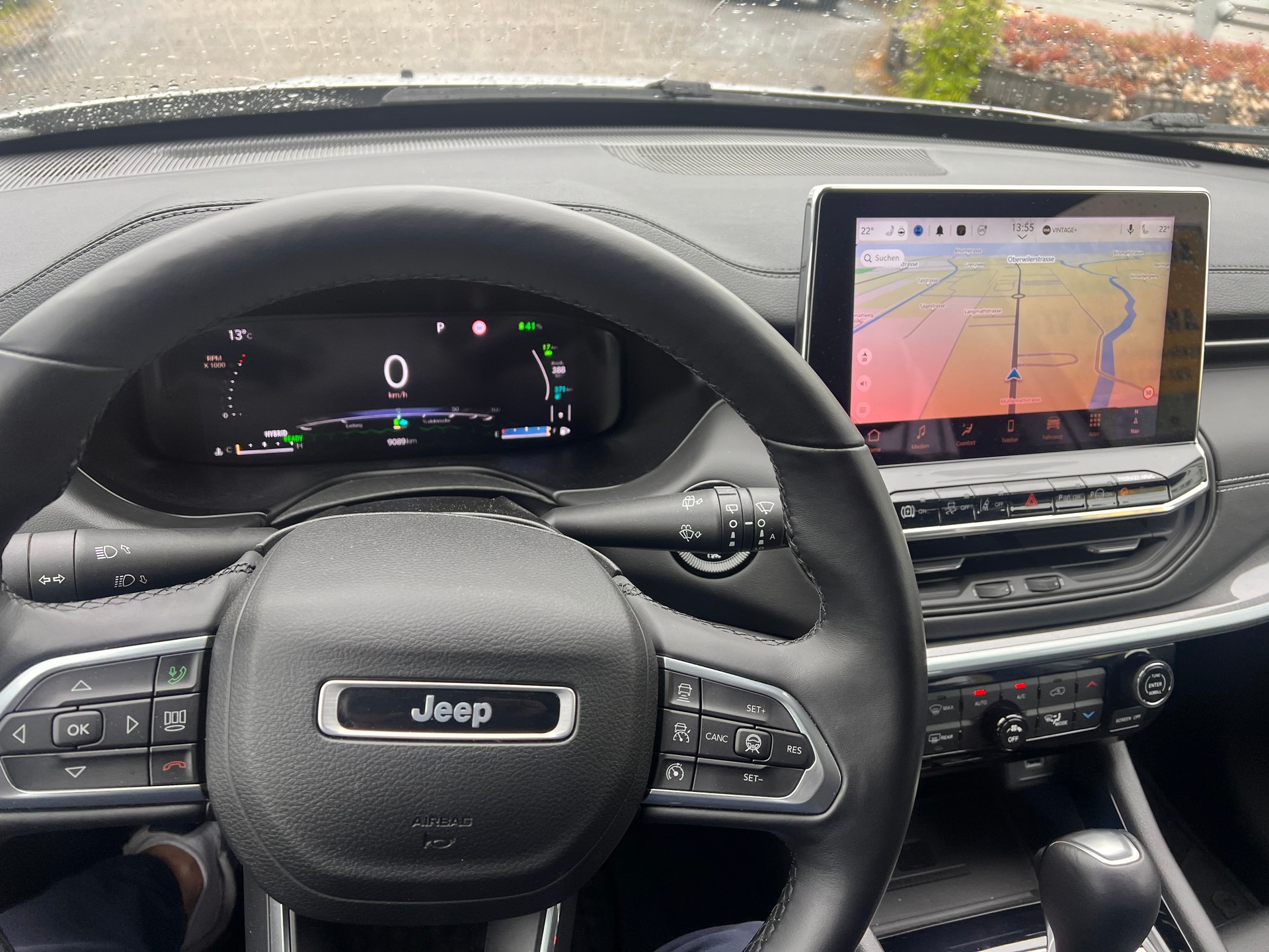 JEEP Compass 1.3 T PHEV S AWD-image-13