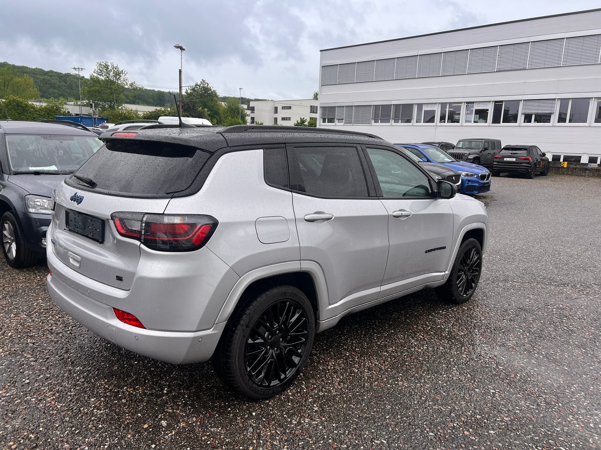 JEEP Compass 1.3 T PHEV S AWD-image-5
