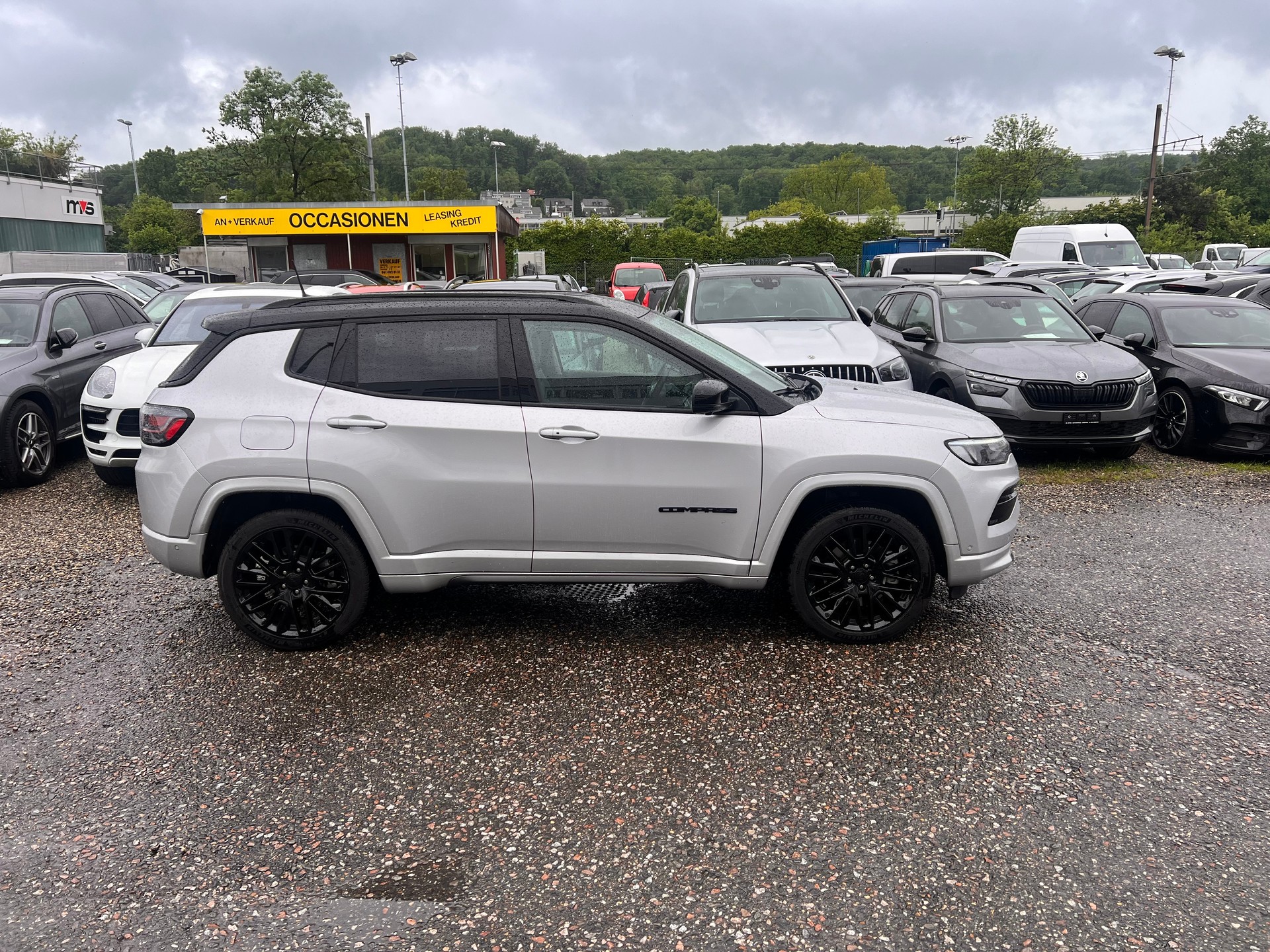 JEEP Compass 1.3 T PHEV S AWD-image-6