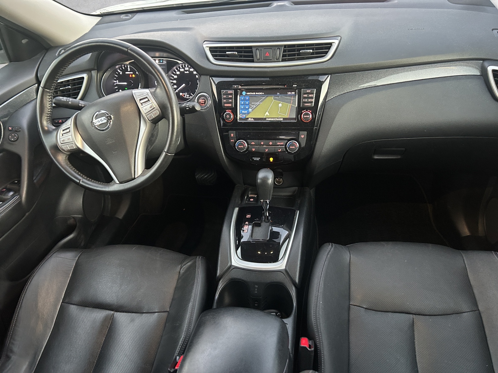 NISSAN X-Trail 1.6 dCi tekna Xtronic CVT-image-9