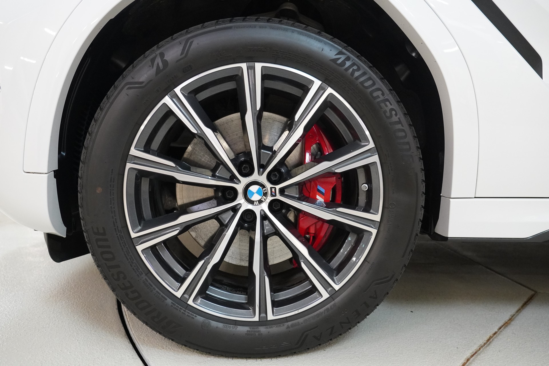 BMW X6 xDrive 48V 30d M Sport Pro Steptronic-image-9
