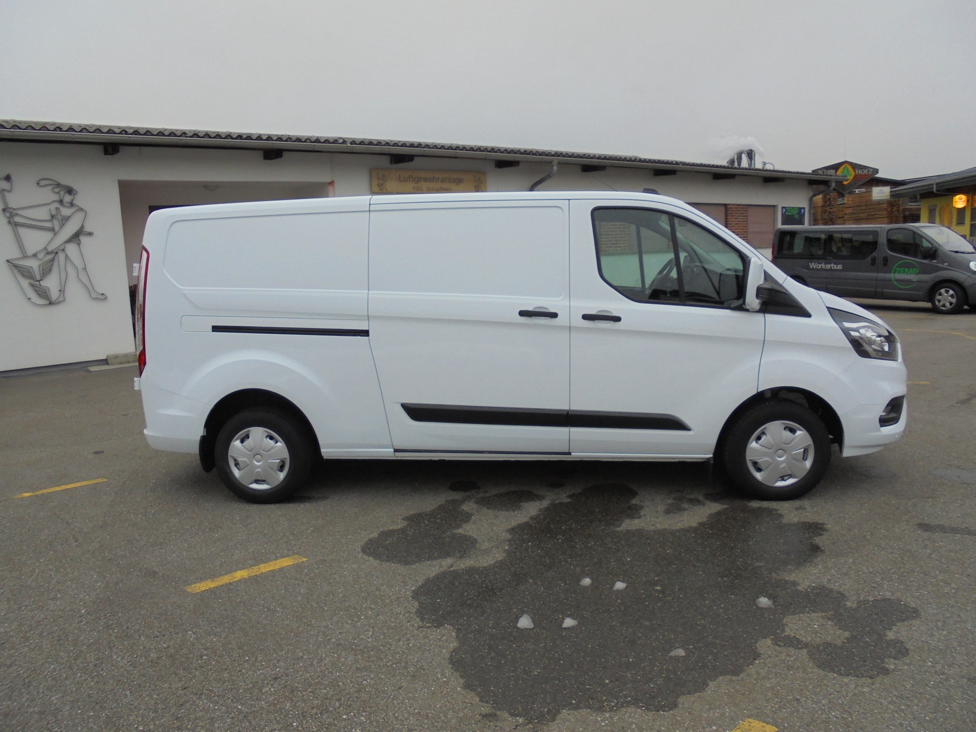 FORD Transit Custom Van 300 L2H1 Trend-image-3
