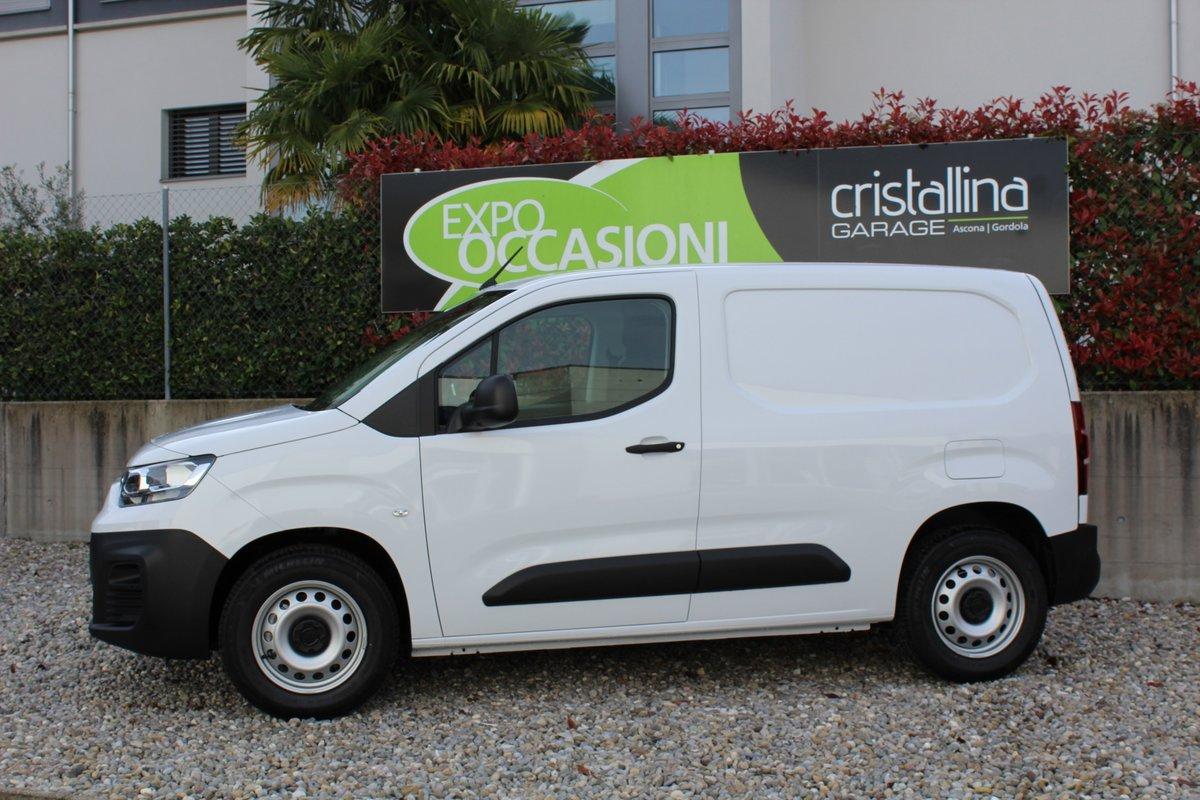 FIAT E-Doblo Kaw. L1 50 kWh Swiss Edition-image-1