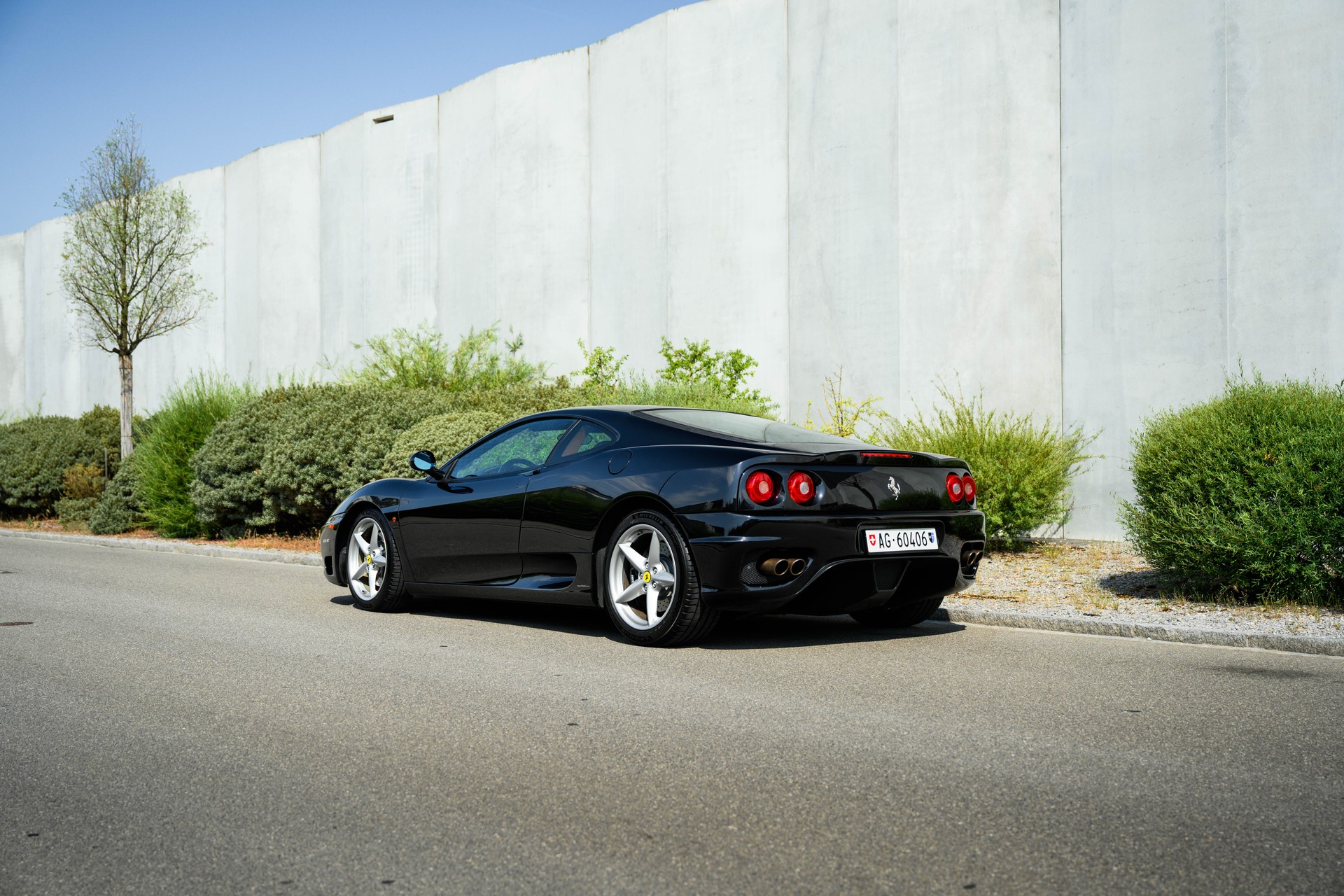 FERRARI F360 Modena Berlinetta-image-1