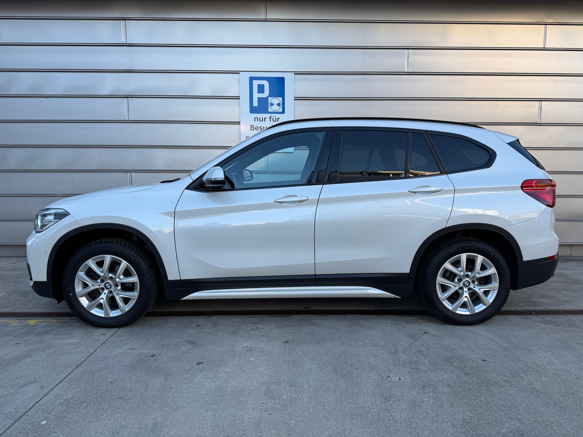 BMW X1 xDrive 18d Sport Line Steptronic-image-1