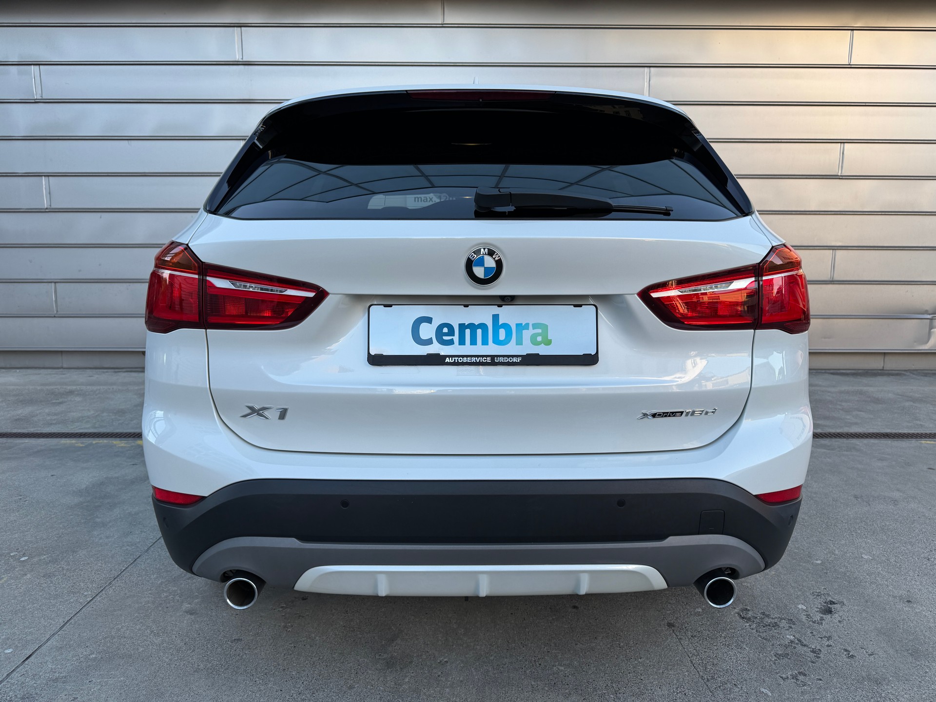 BMW X1 xDrive 18d Sport Line Steptronic-image-3