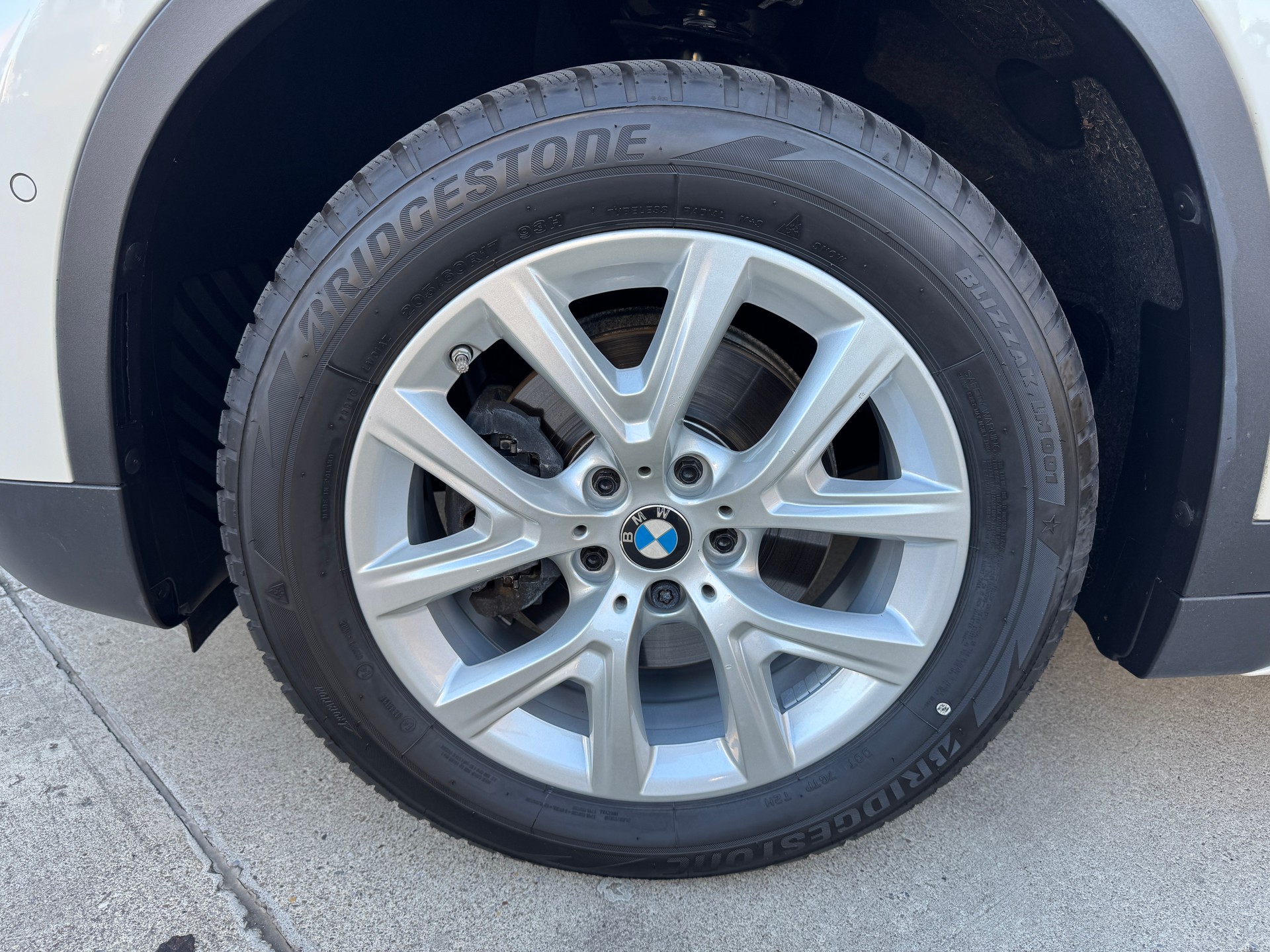 BMW X1 xDrive 18d Sport Line Steptronic-image-13