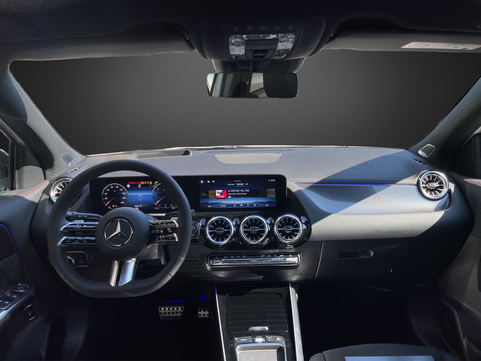 MERCEDES-BENZ GLA 220d 4Matic 8G-DCT-image-7