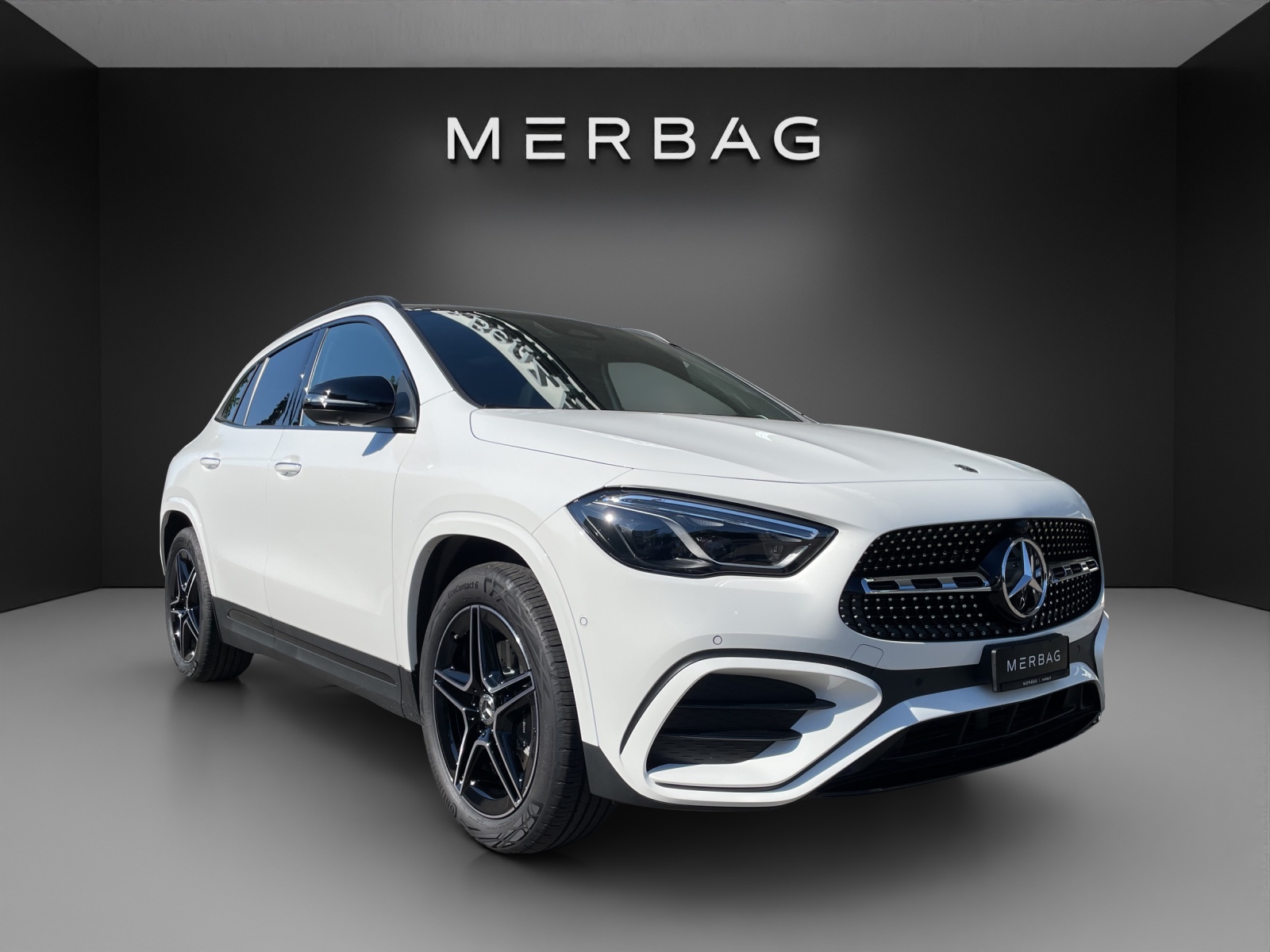 MERCEDES-BENZ GLA 220d 4Matic 8G-DCT-image-0