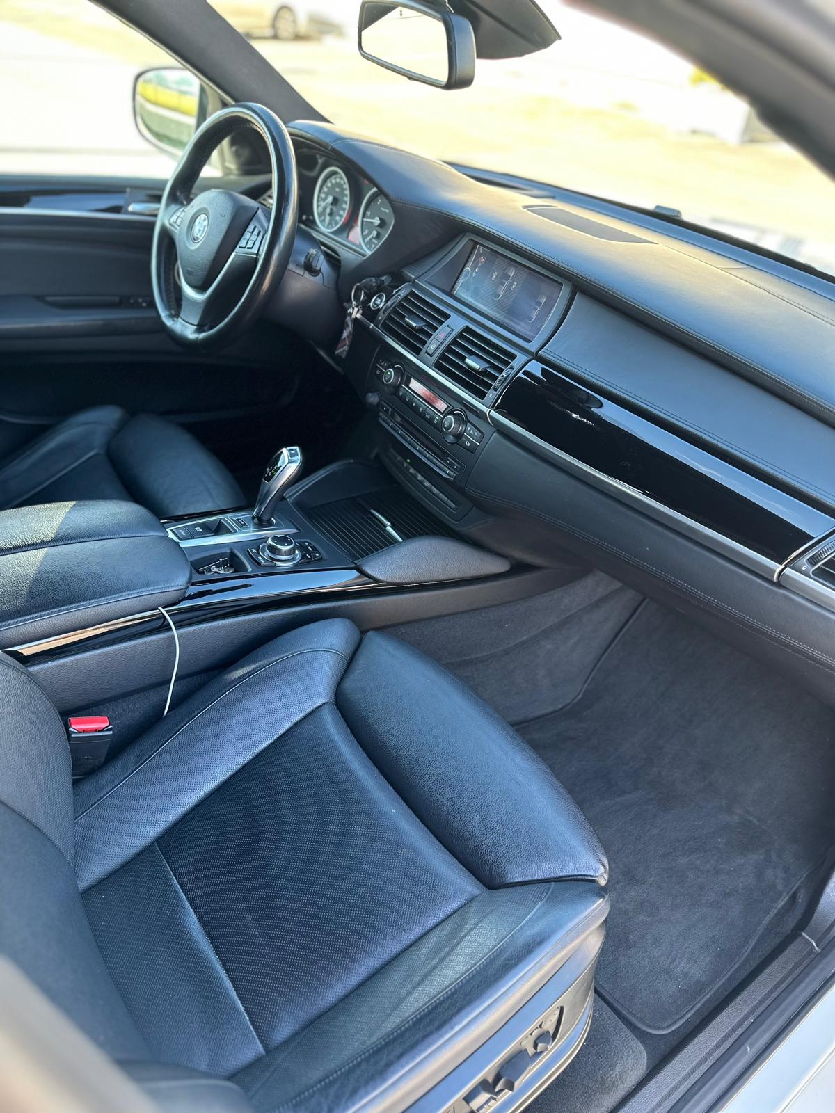 BMW X6 xDrive 40d Steptronic-image-11