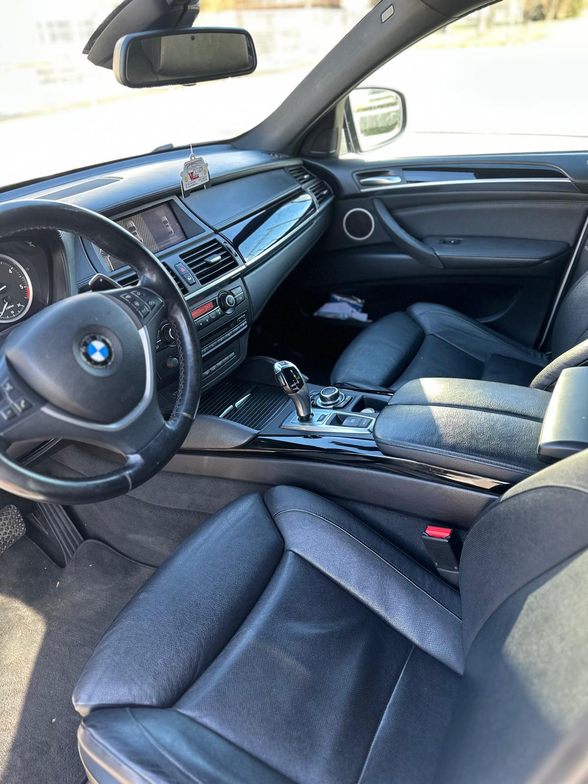 BMW X6 xDrive 40d Steptronic-image-10