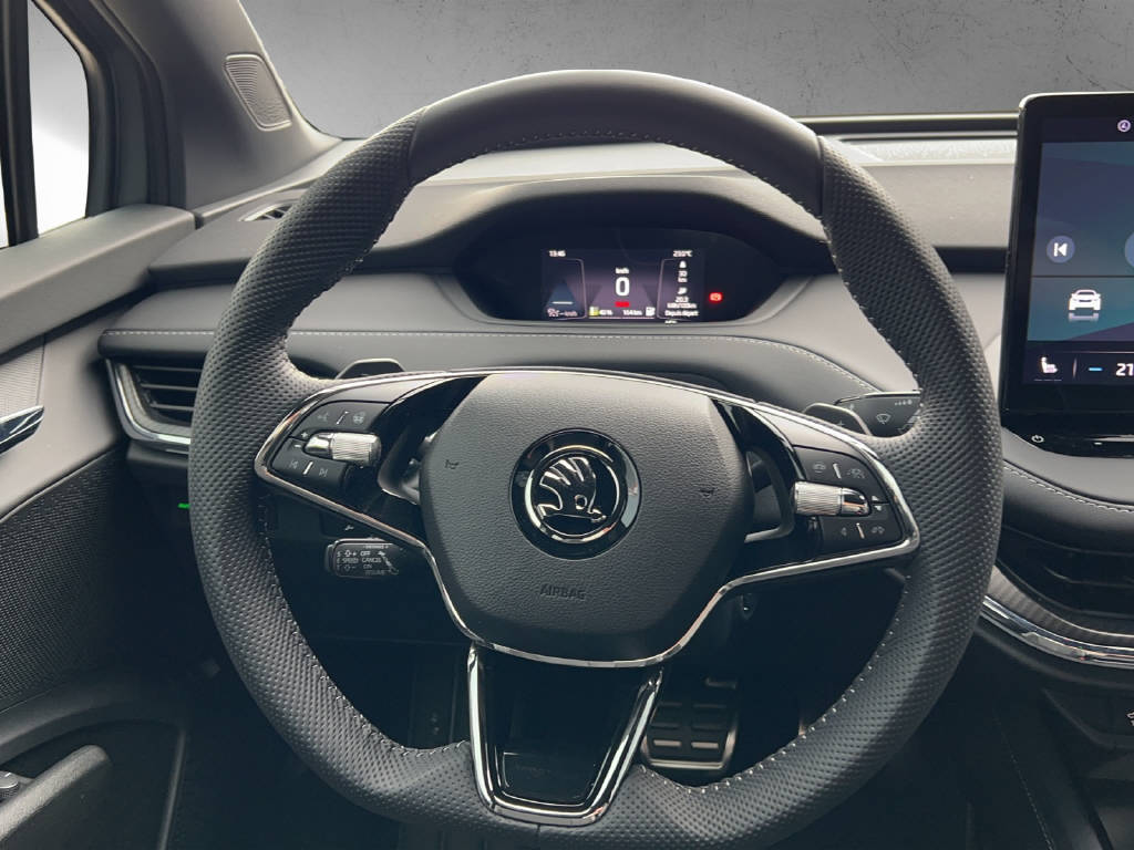 SKODA Enyaq iV 80-image-10