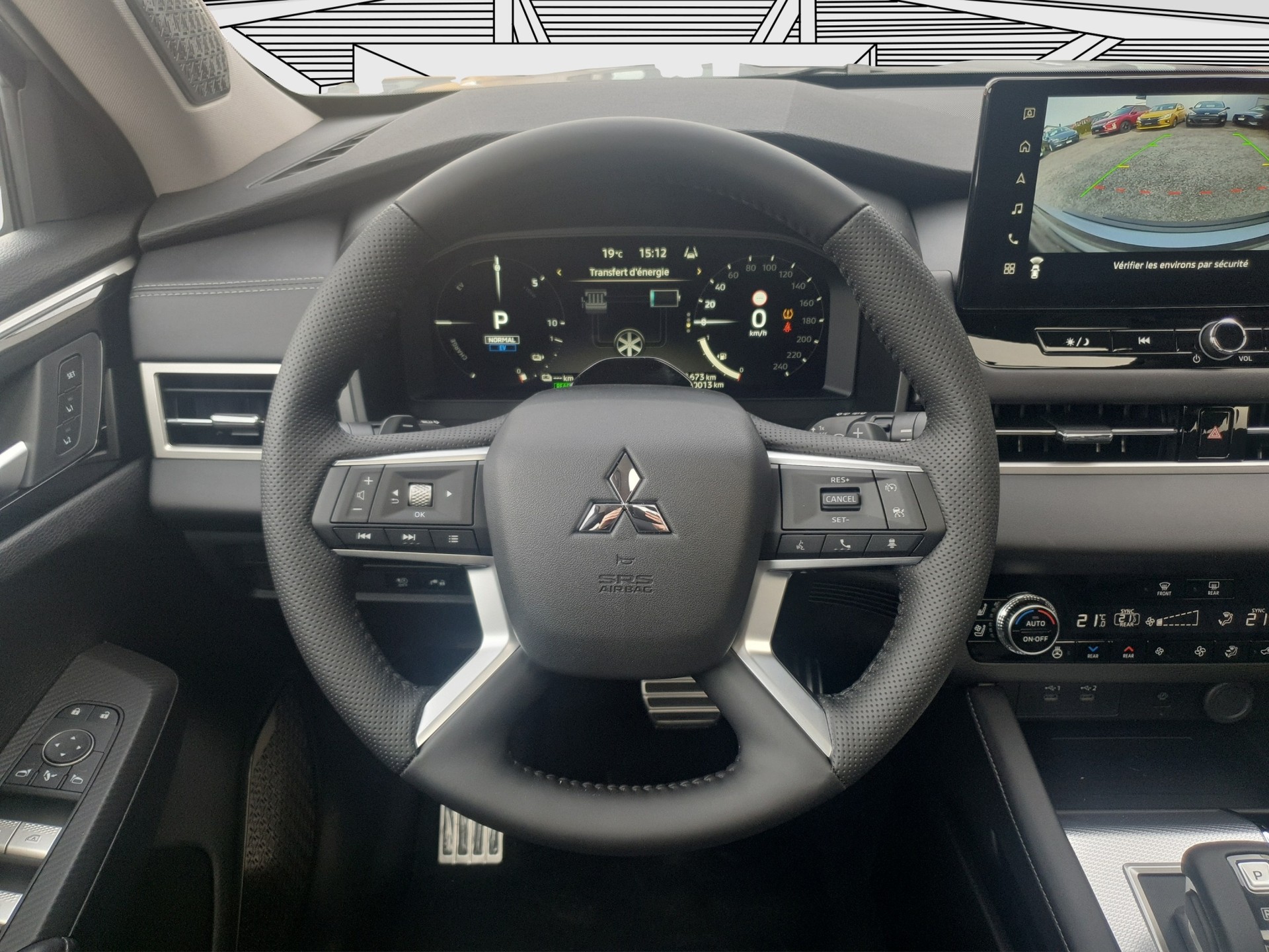 MITSUBISHI Outlander 2.4 PHEV NEW Instyle 4x4-image-9
