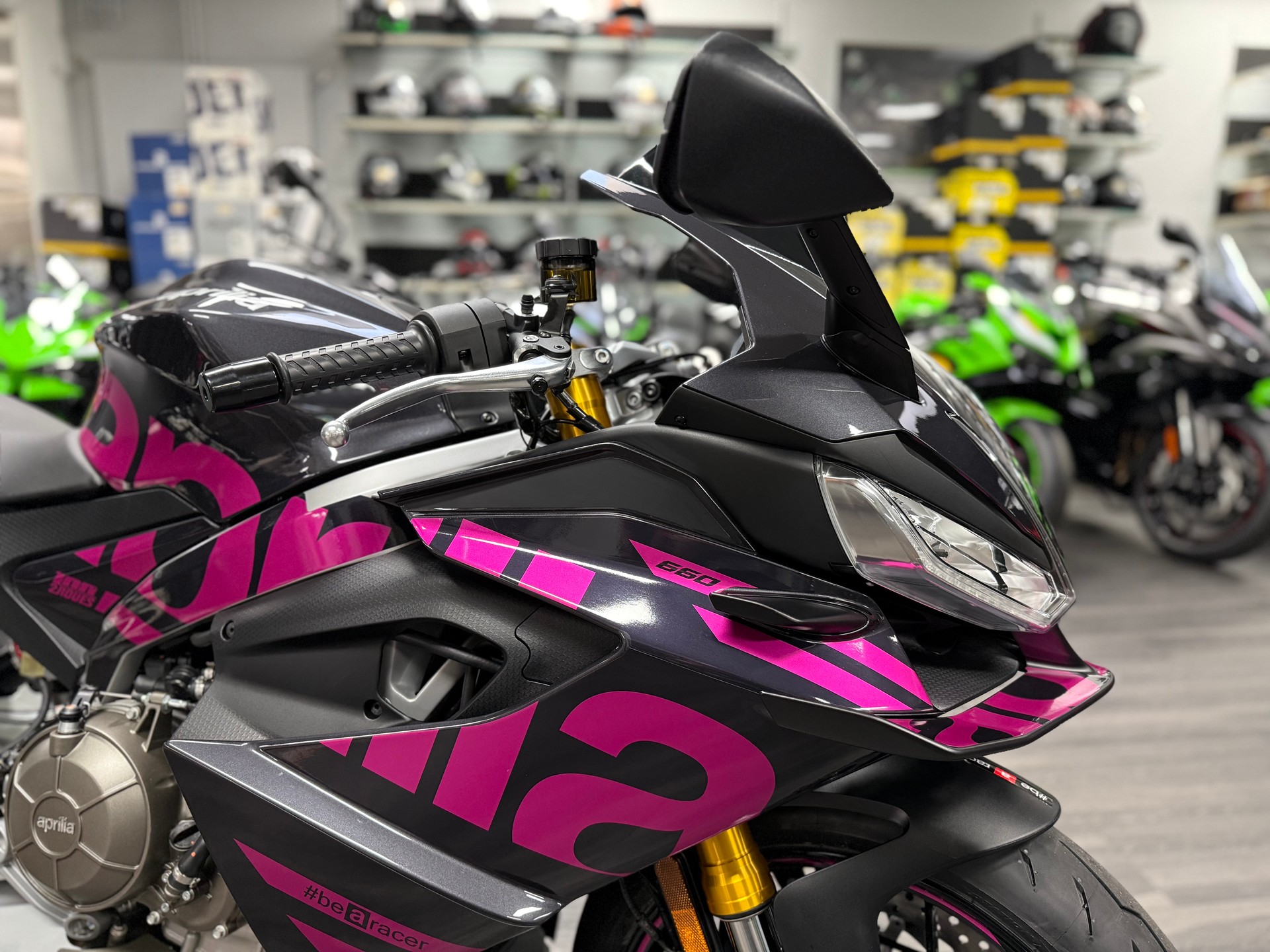 APRILIA APRILIA RS 660 E5+ (35kW) VENOM PURPLE Kaufen