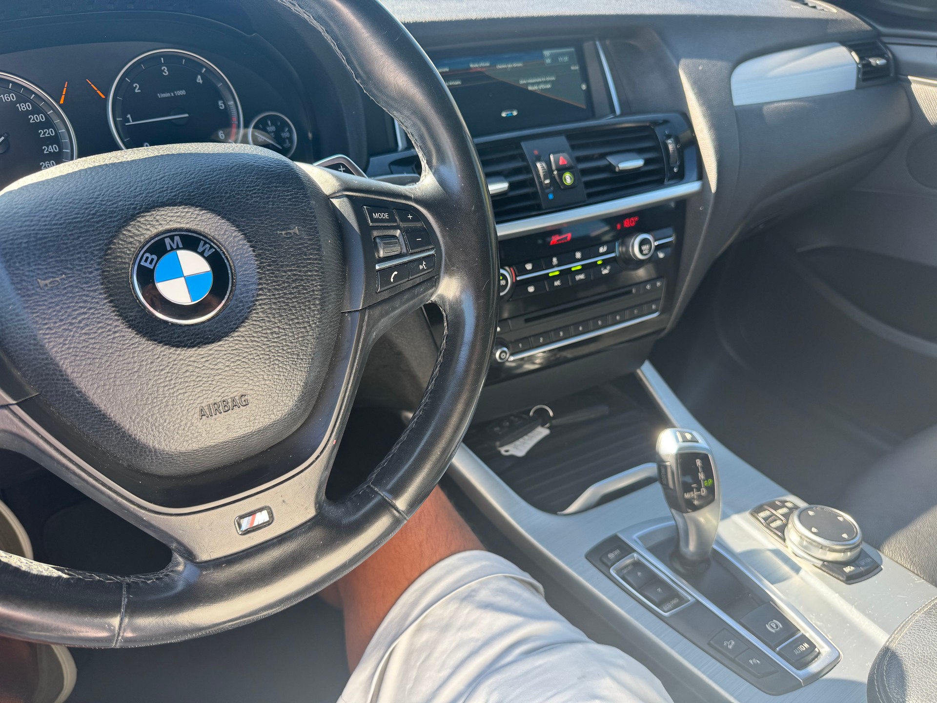 BMW X4 xDrive 20d M Sport Steptronic-image-13