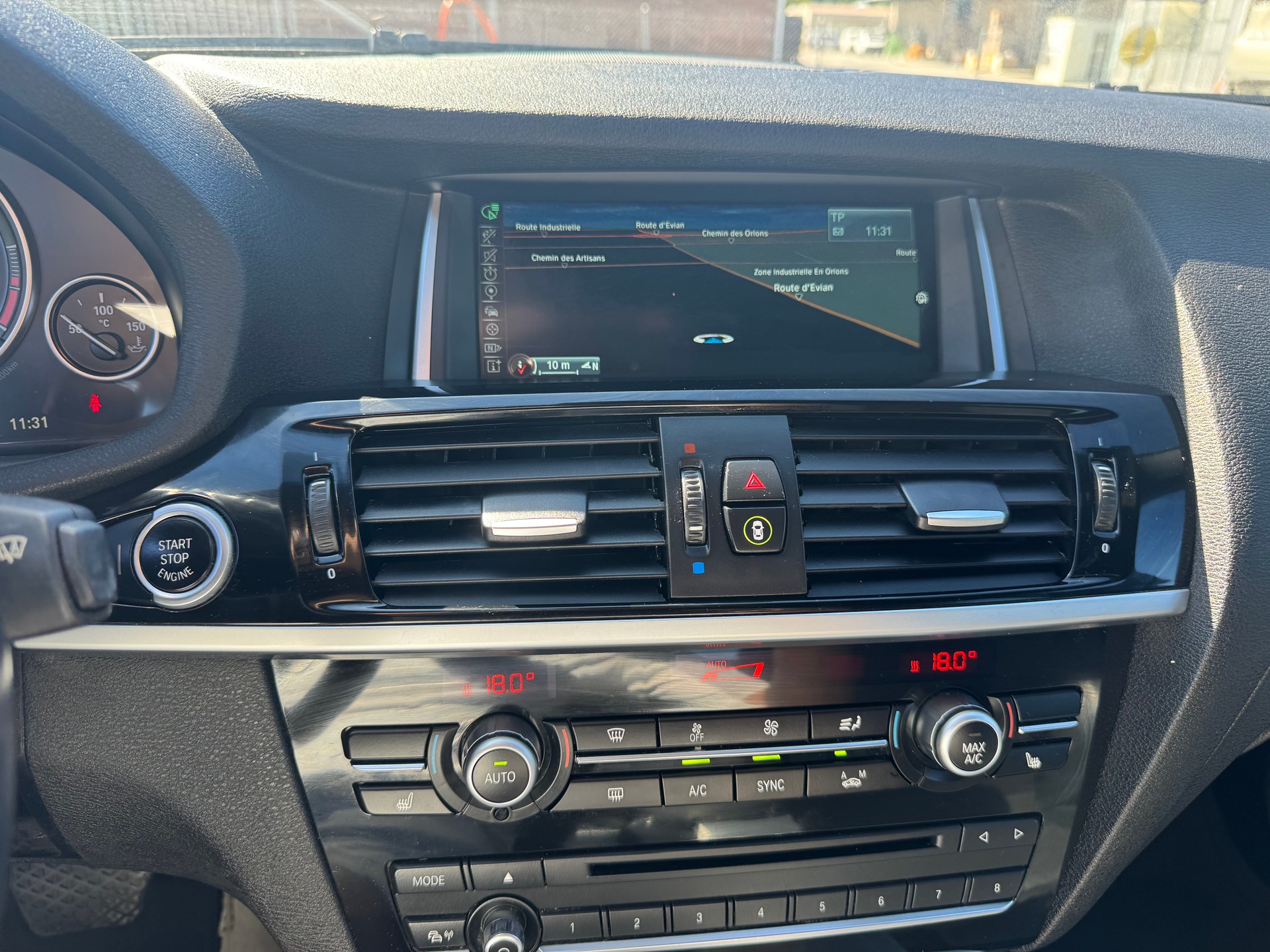 BMW X4 xDrive 20d M Sport Steptronic-image-11