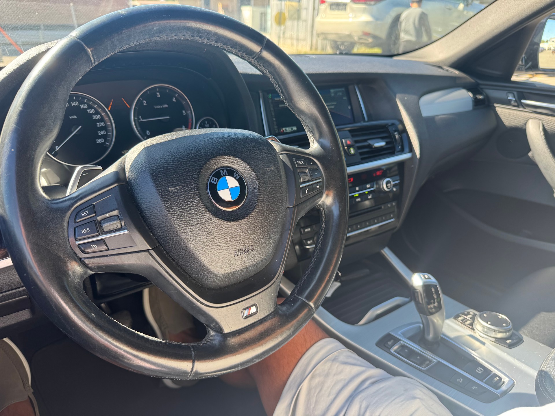 BMW X4 xDrive 20d M Sport Steptronic-image-15