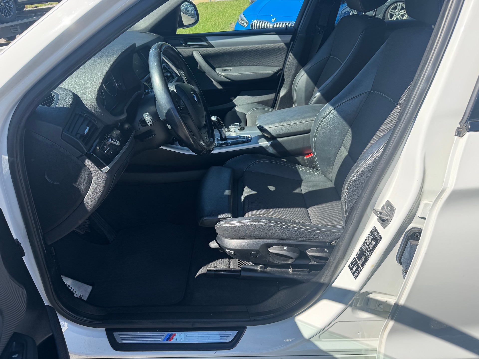BMW X4 xDrive 20d M Sport Steptronic-image-6