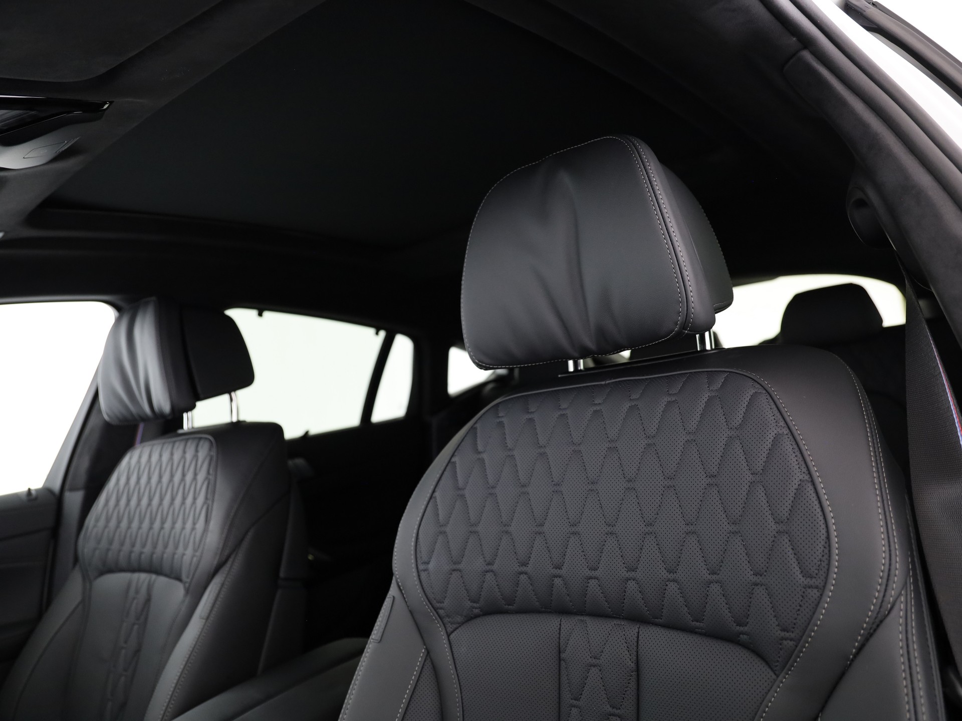 BMW X6 xDrive M60i M Sport Pro-image-11