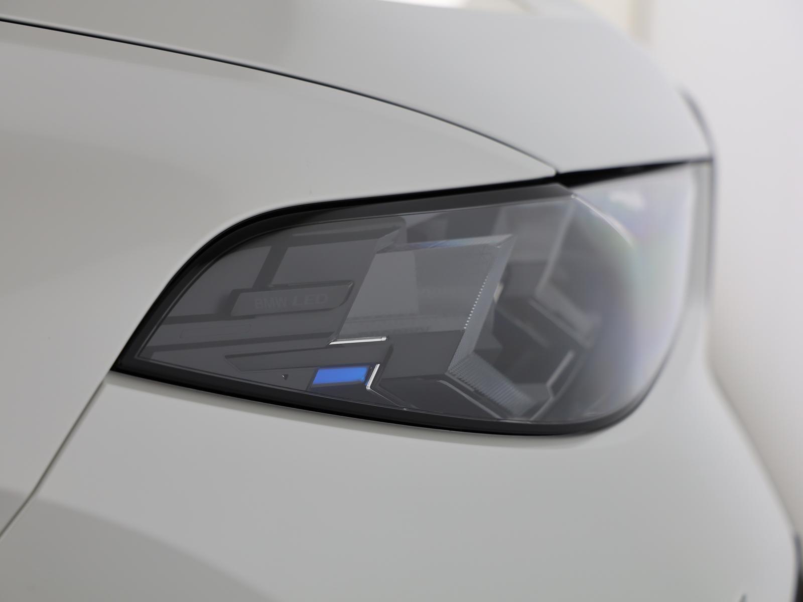 BMW X6 xDrive 48V M60i M Sport Pro Steptronic-image-6