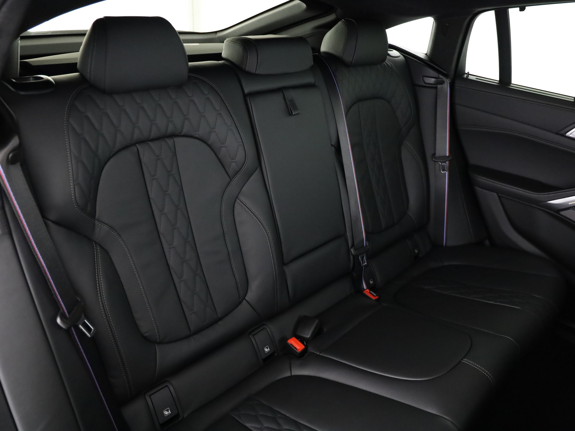 BMW X6 xDrive M60i M Sport Pro-image-15