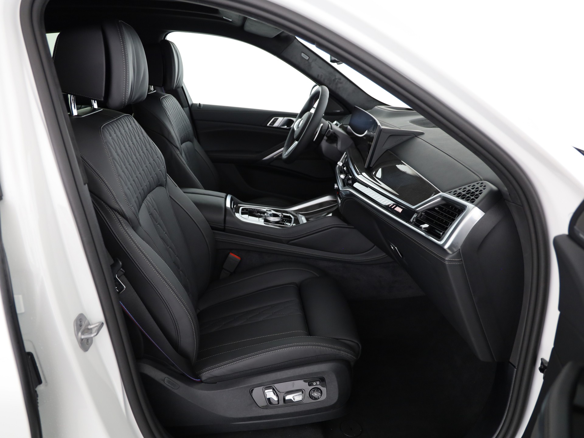 BMW X6 xDrive M60i M Sport Pro-image-14