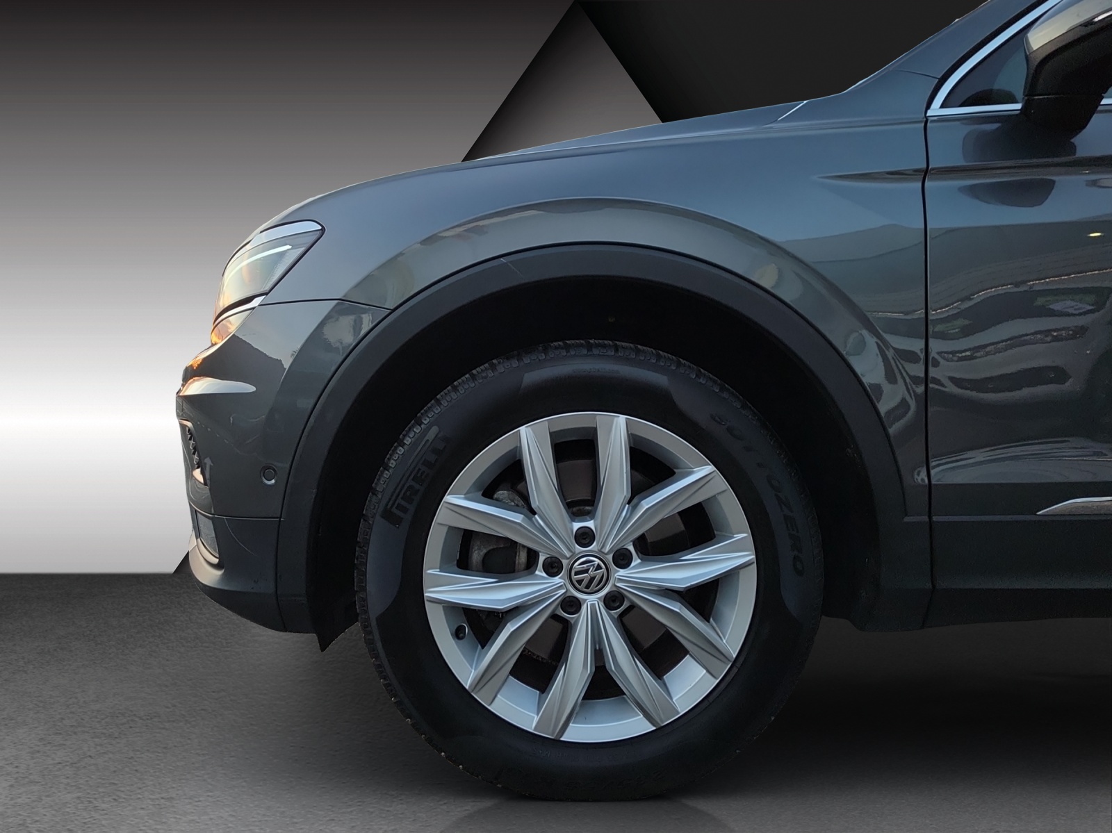 VW Tiguan 2.0 TDI SCR Highline 4Motion DSG-image-18