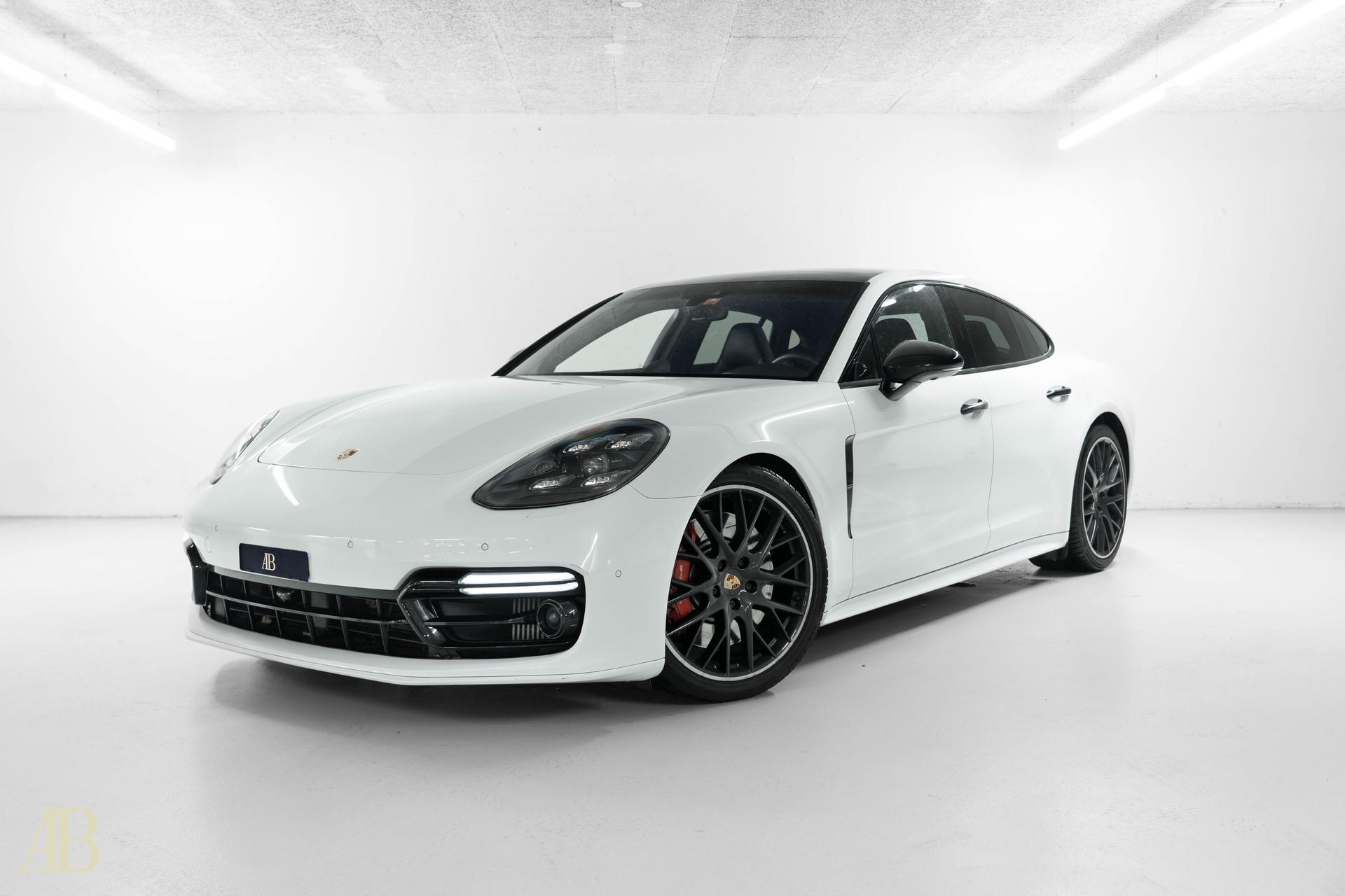 PORSCHE Panamera 4.0 V8 Turbo mit Porsche Approved Garantie-image-2