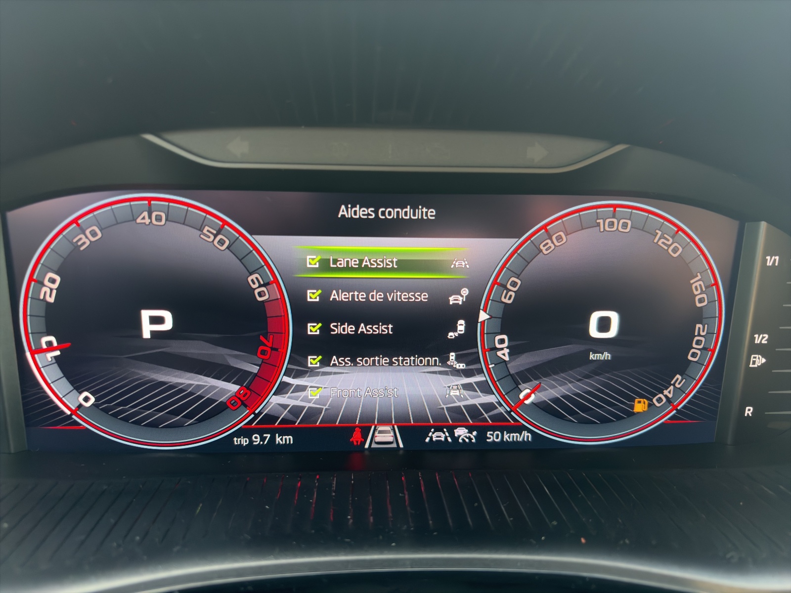 SKODA Fabia 1.0 TSI Monte Carlo DSG-image-14