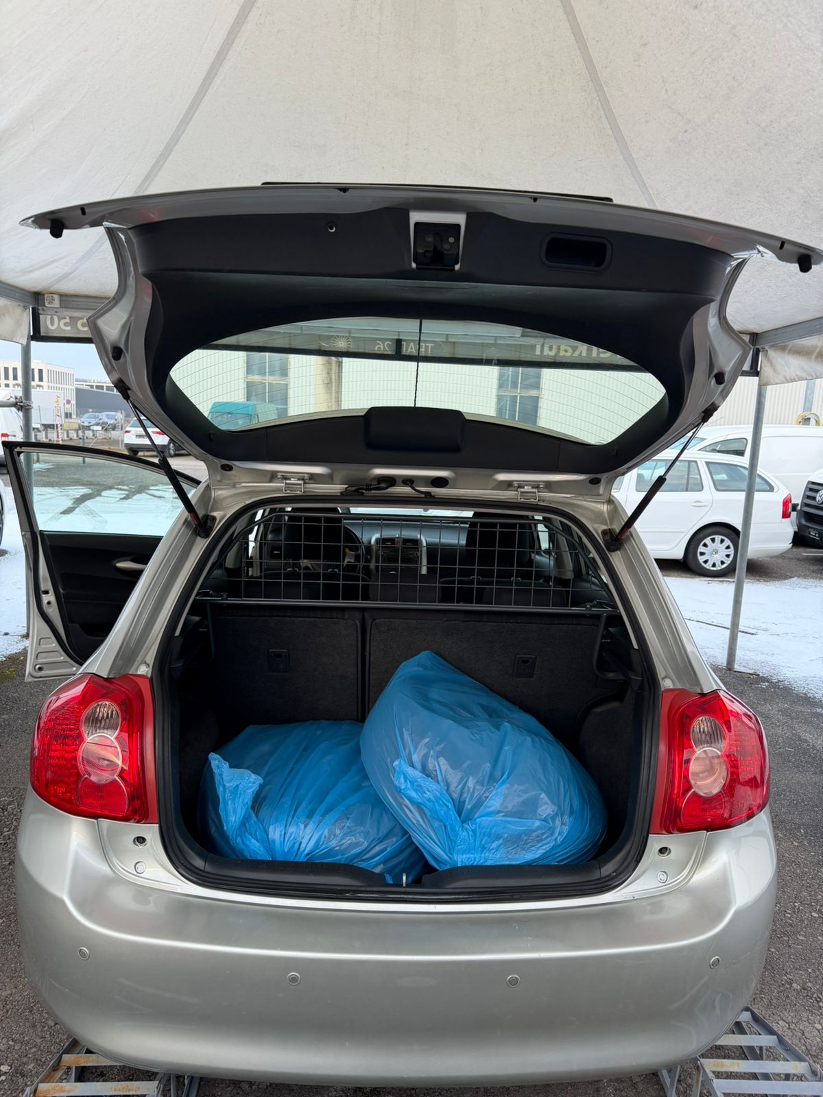 TOYOTA Auris 2.0 D-4D Linea Sol-image-6