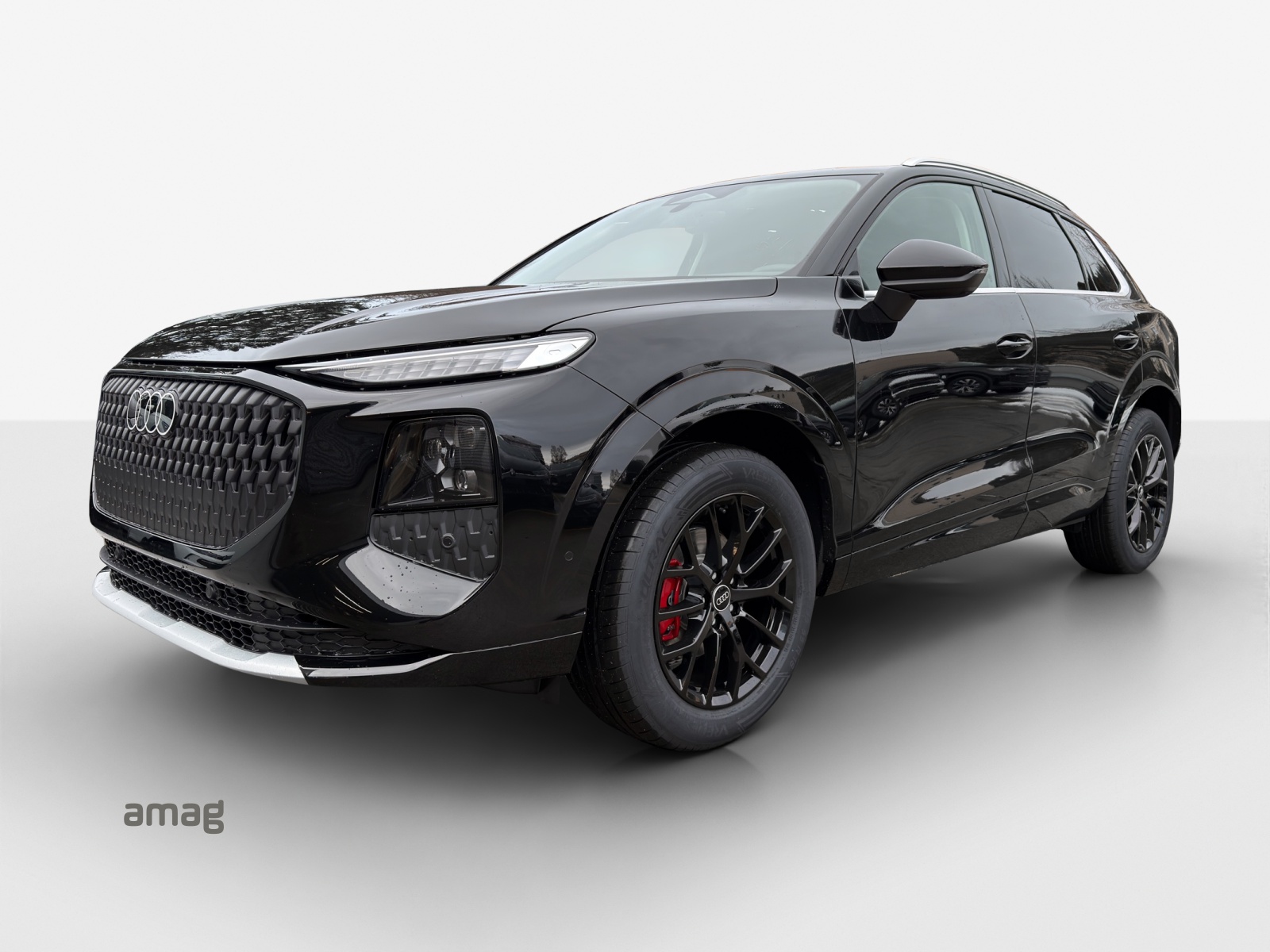 AUDI Q3 SUV 110 kW TFSI S tronic-image-0