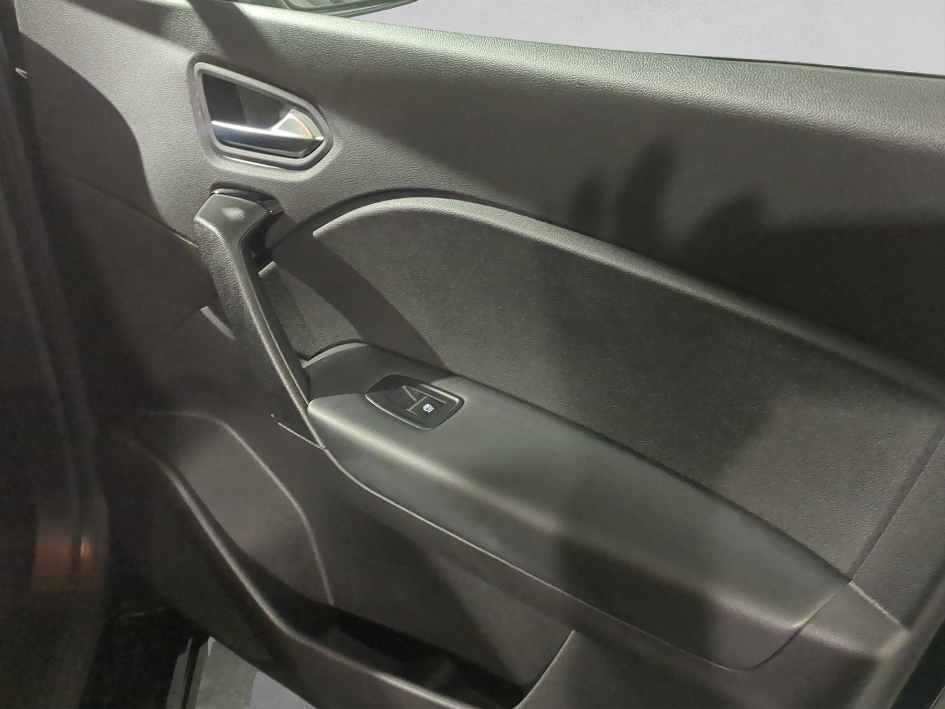 RENAULT Captur 1.3 TCe Equilibre-image-19