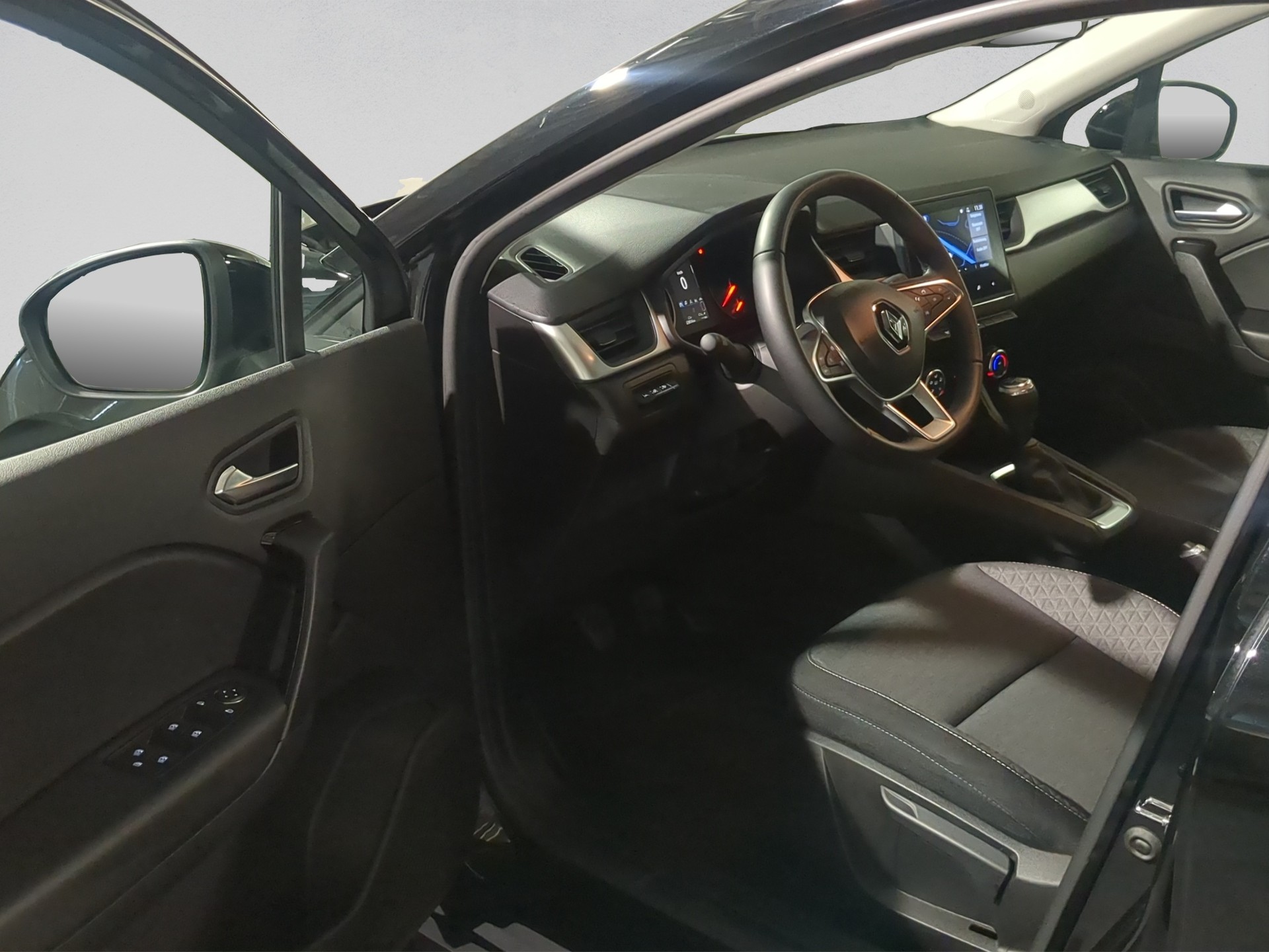 RENAULT Captur 1.3 TCe Equilibre-image-20