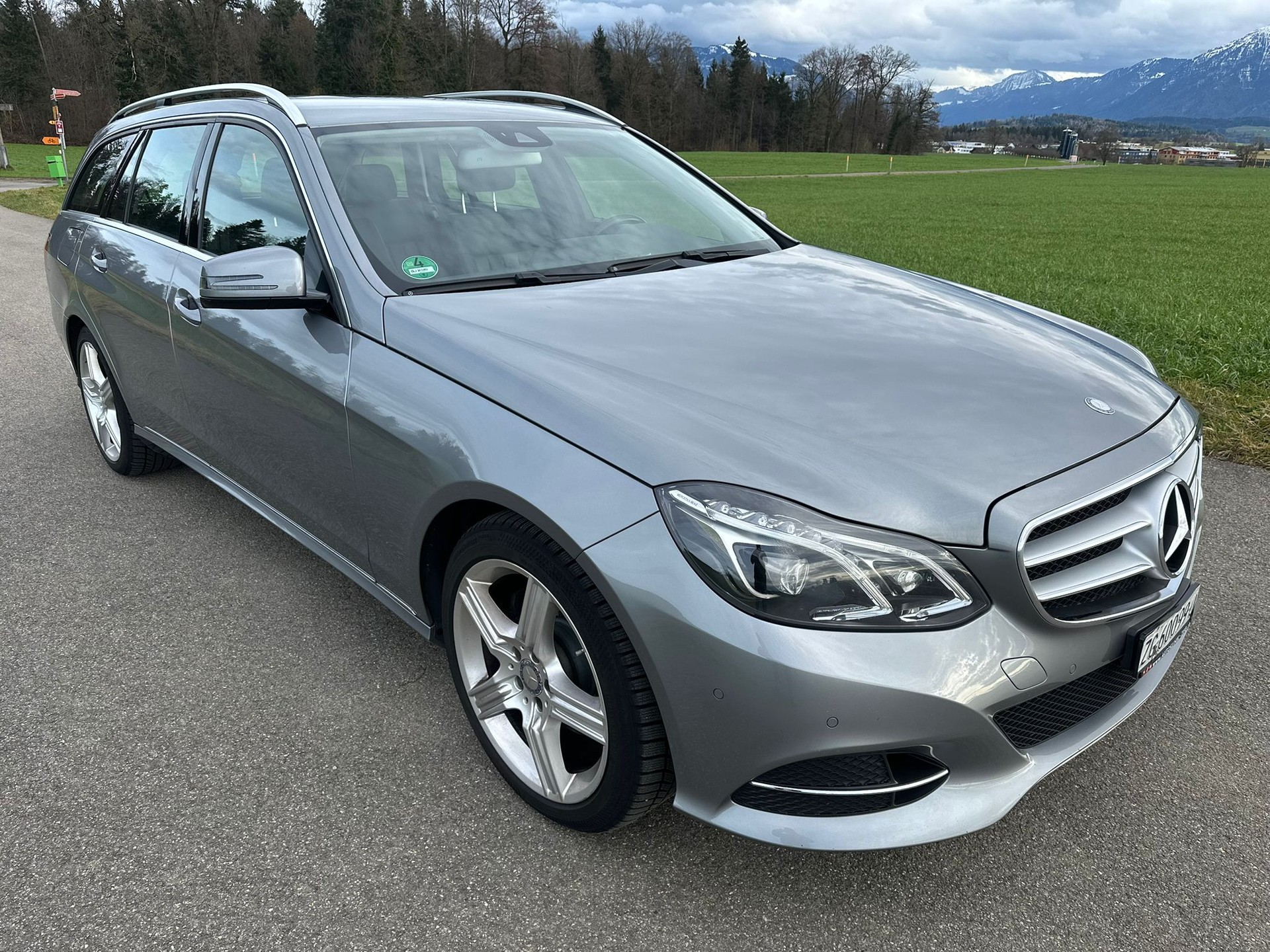 MERCEDES-BENZ E 250 CDI Elégance 4Matic 7G-Tronic-image-3