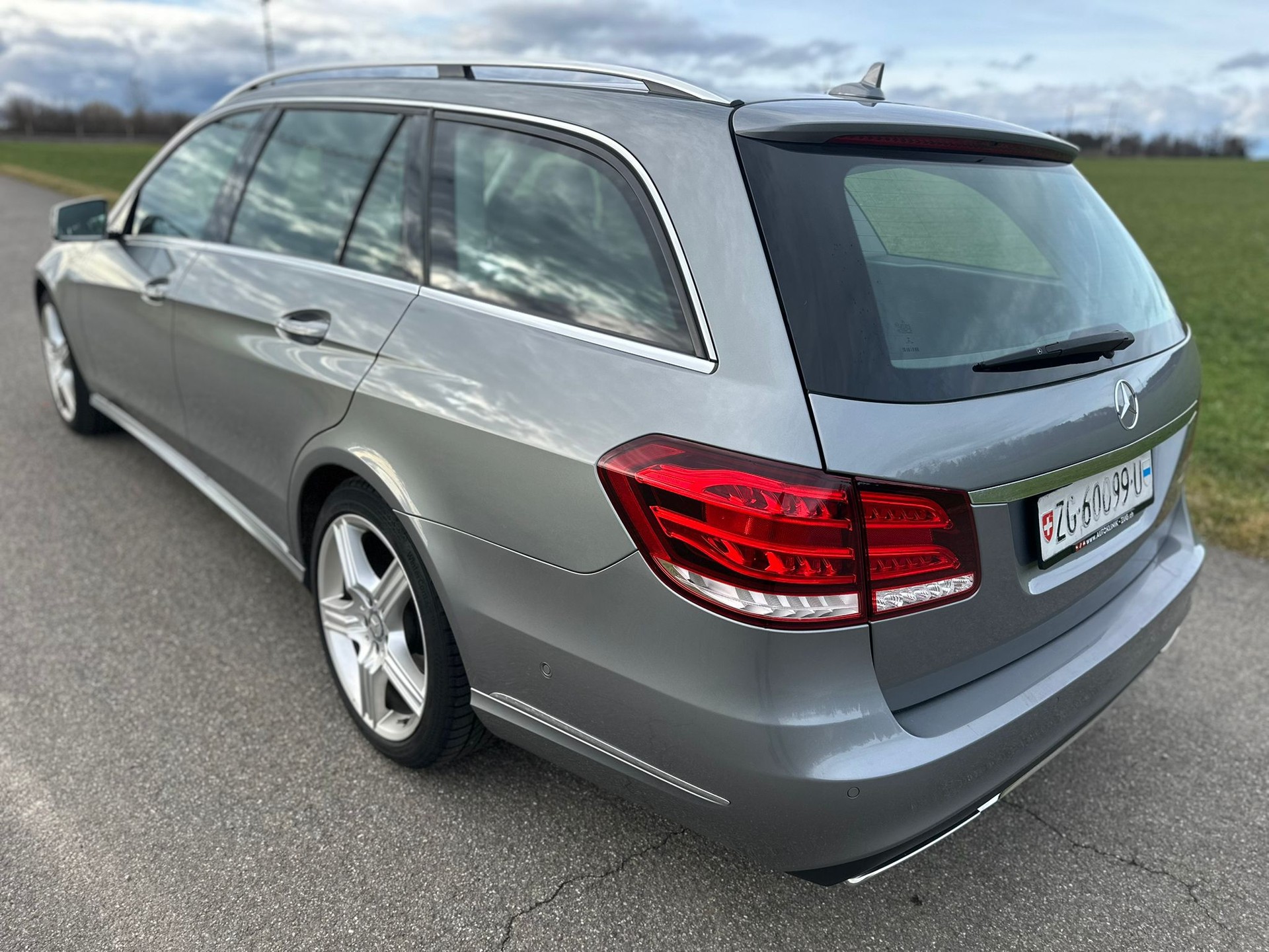 MERCEDES-BENZ E 250 CDI Elégance 4Matic 7G-Tronic-image-7