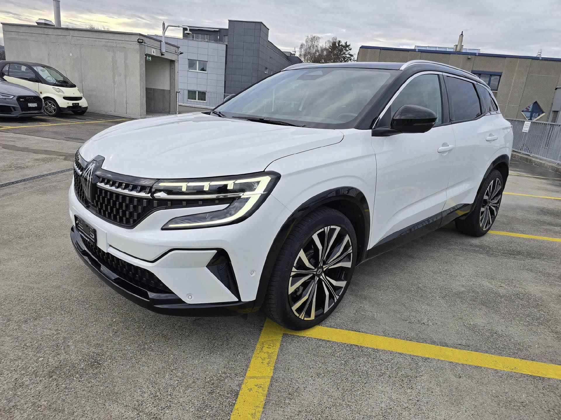 RENAULT Austral 1.2 E-Tech iconic